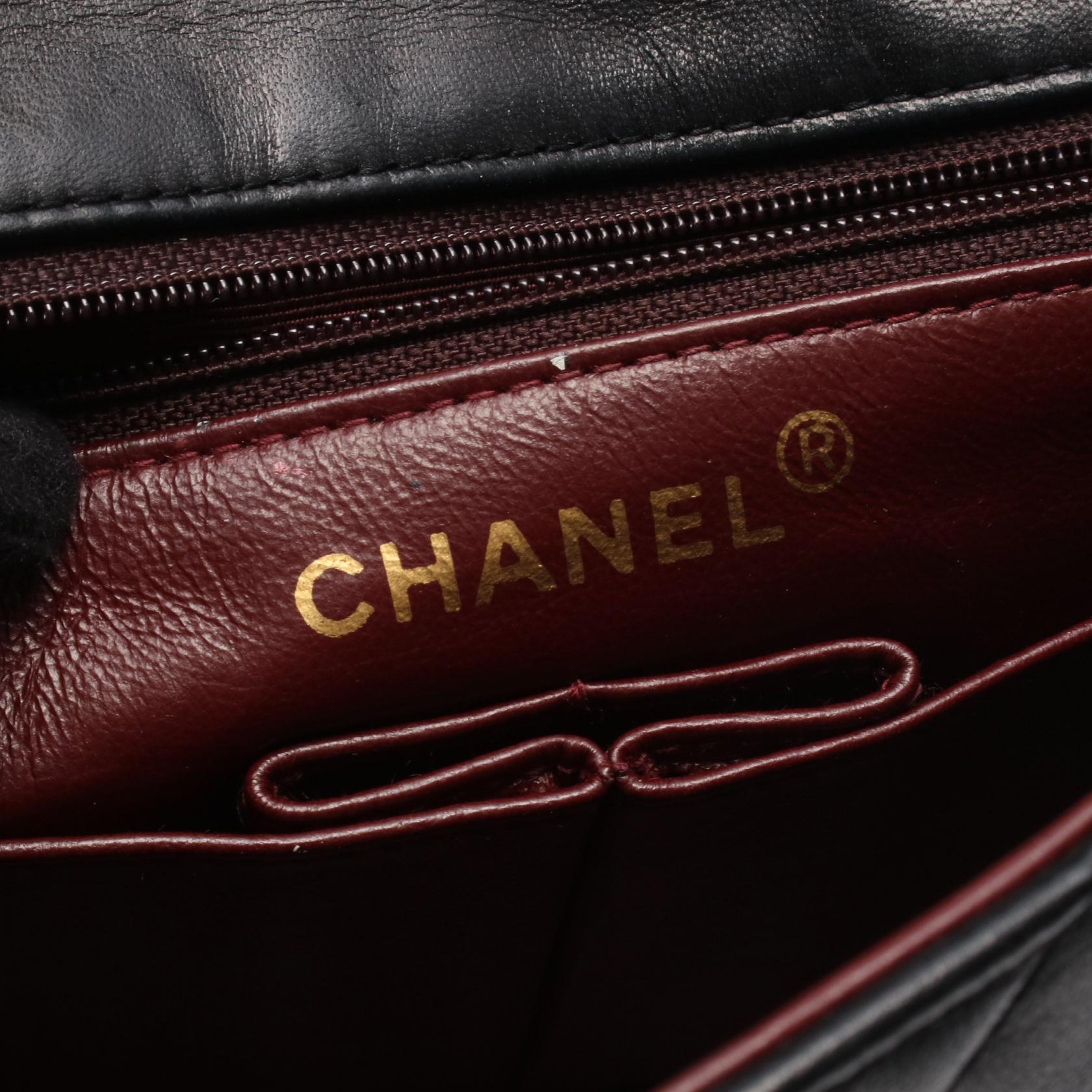 ミニマトラッセ20 チェーンショルダーバッグ ラムスキン ブラック ゴールド金具 シャネル バッグ CHANEL
