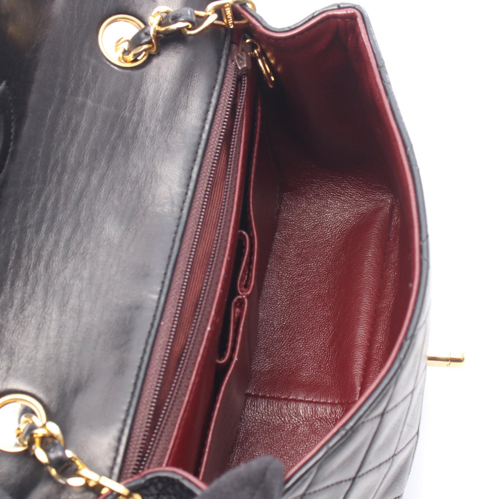 ミニマトラッセ20 チェーンショルダーバッグ ラムスキン ブラック ゴールド金具 シャネル バッグ CHANEL