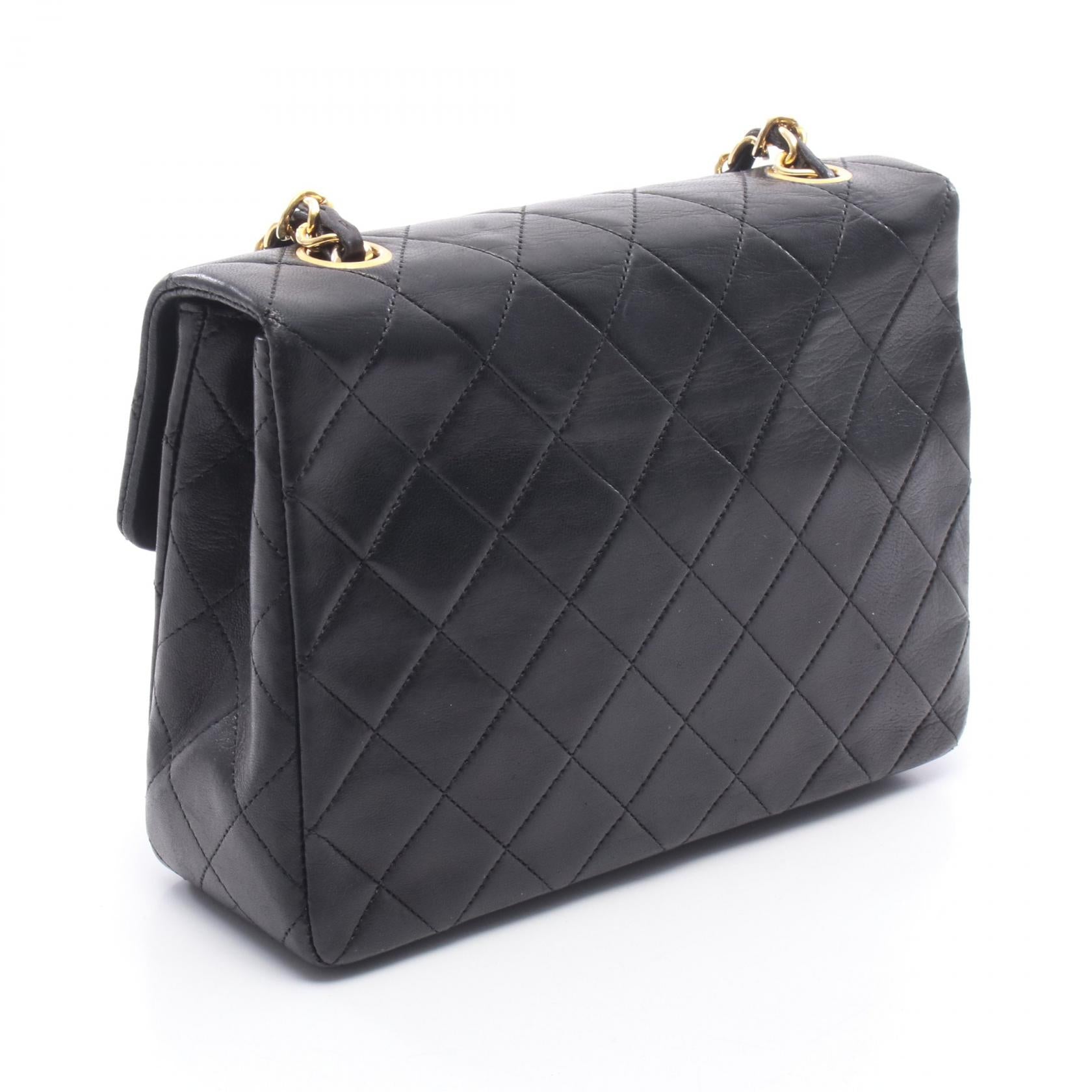 ミニマトラッセ20 チェーンショルダーバッグ ラムスキン ブラック ゴールド金具 シャネル バッグ CHANEL