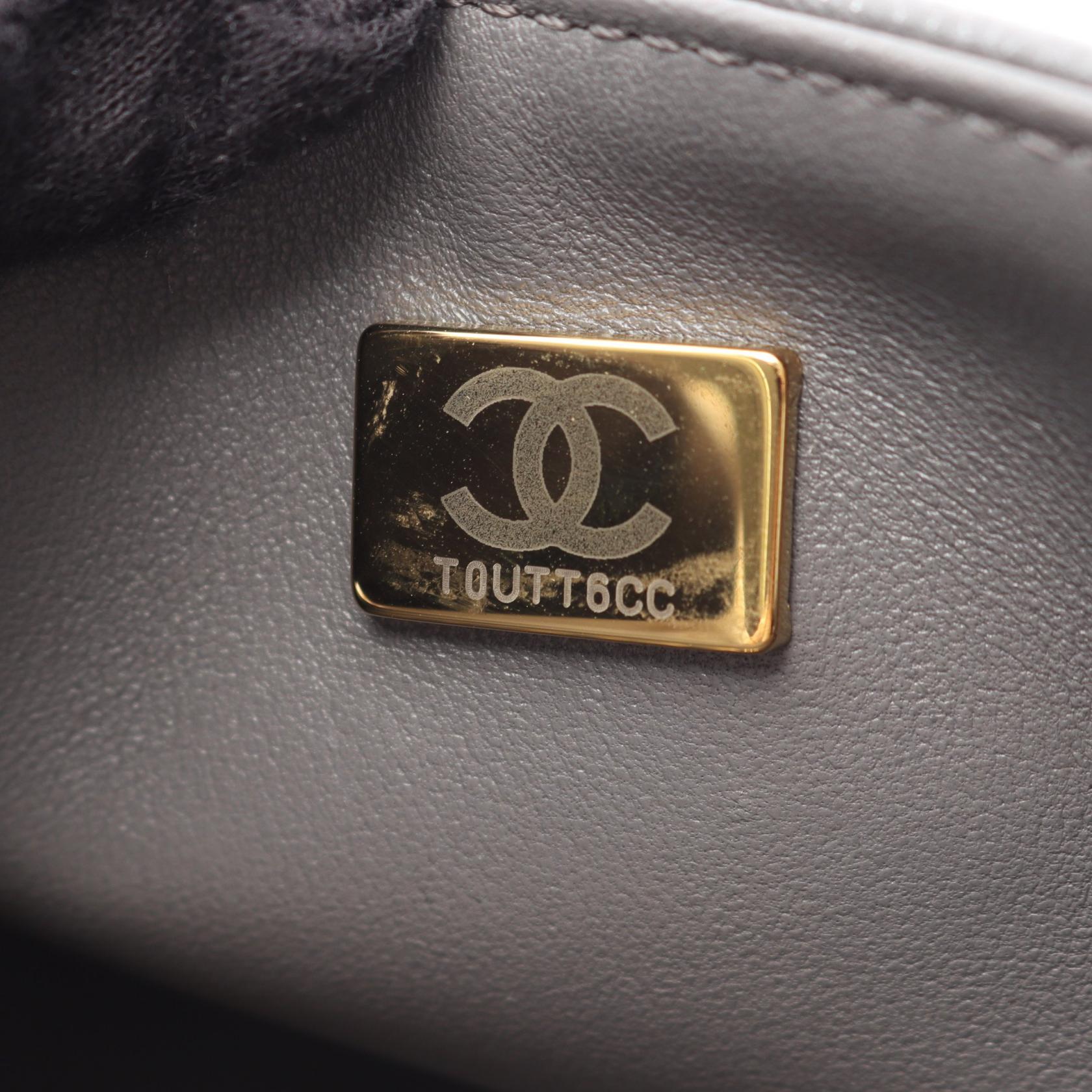 ボーイシャネル スモール チェーンショルダーバッグ キャビアスキン グレー ゴールド金具 シャネル バッグ CHANEL