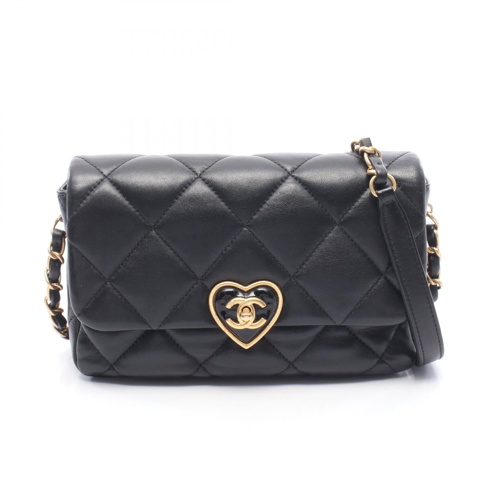 CHANEL ブラック ショルダー バッグ ハートチェーン ノベルティマトラッセ マトラッセ ハートロック チェーンショルダーバッグ レザー ブラック