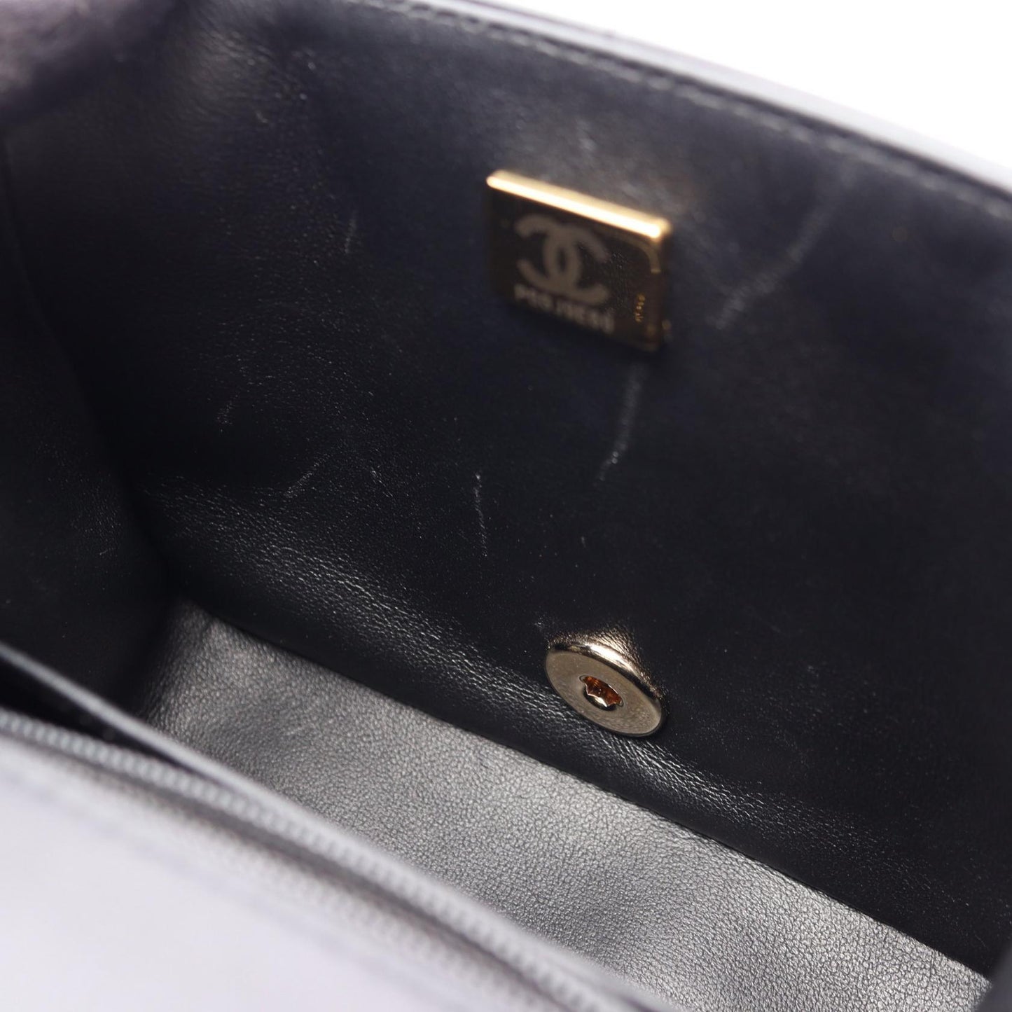 チョコバー ミニフラップ チェーンショルダーバッグ ラムスキン ブラック ゴールド金具 シャネル バッグ CHANEL