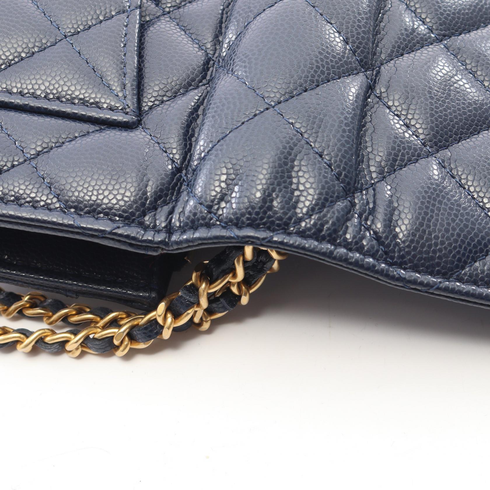 マトラッセ チェーンウォレット キャビアスキン ネイビー ゴールド金具 シャネル バッグ CHANEL