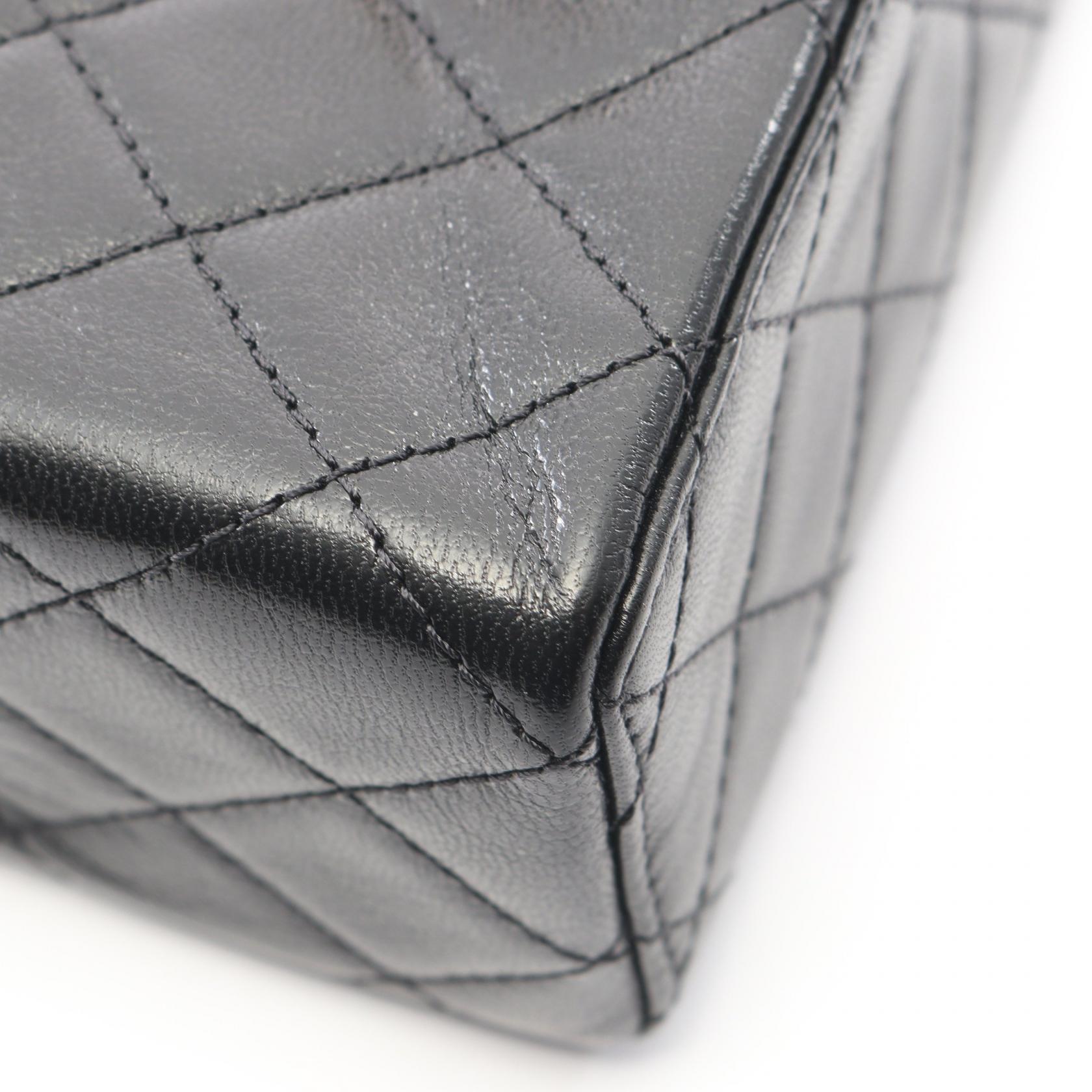 マトラッセ チェーンショルダーバッグ レザー ブラック ゴールド金具 シャネル バッグ CHANEL