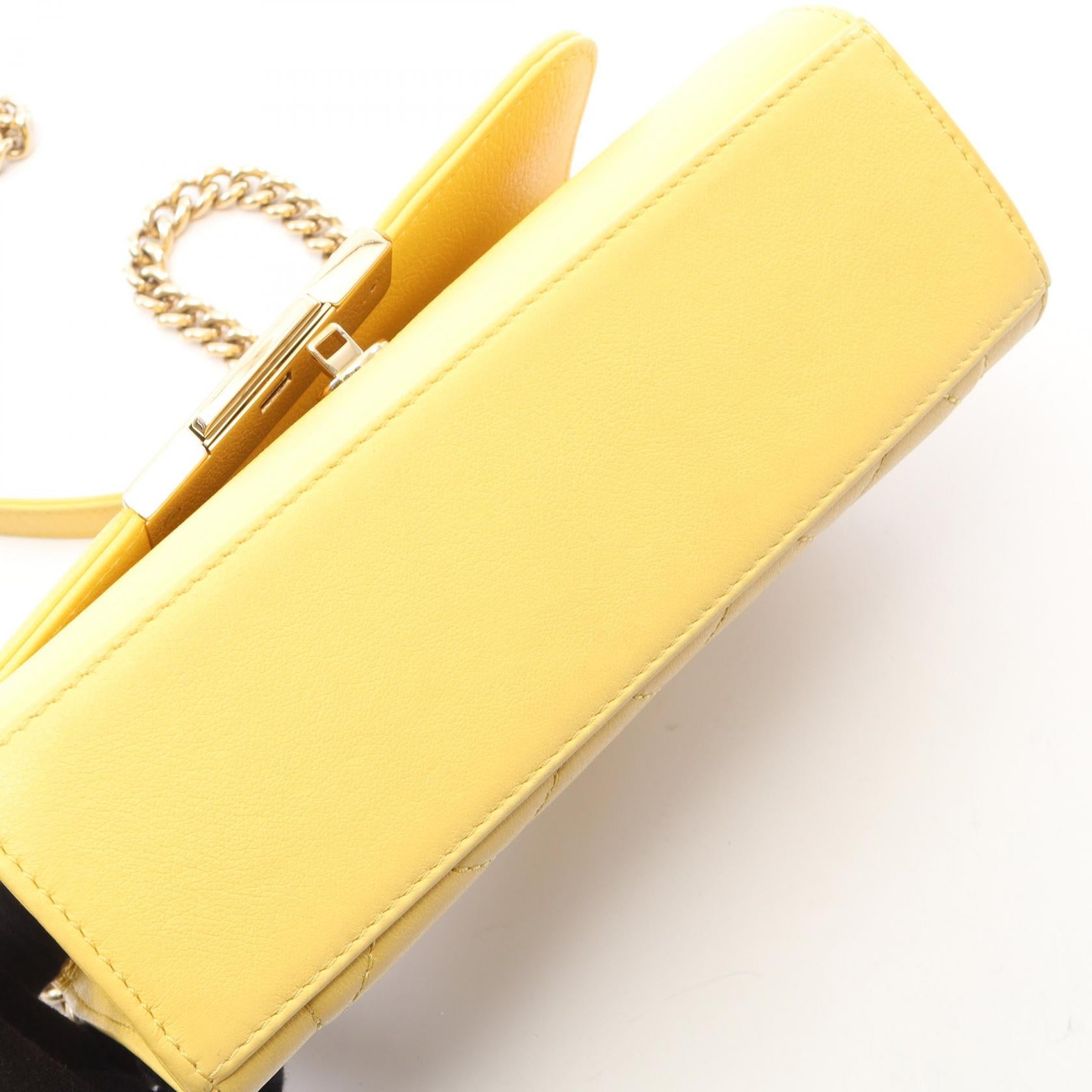 マトラッセ 2WAY チェーンショルダーバッグ レザー イエロー ゴールド金具 シャネル バッグ CHANEL