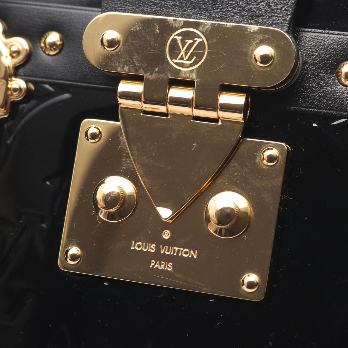 プティット マル モノグラムヴェルニ ノワール ショルダーバッグ レザー ブラック ルイヴィトン バッグ LOUIS VUITTON