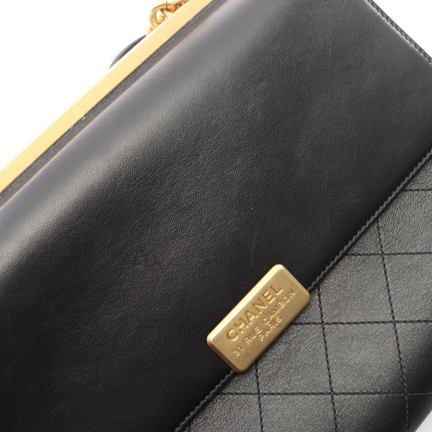 マトラッセ 2WAY チェーンショルダーバッグ ラムスキン ブラック ゴールド金具 シャネル バッグ CHANEL