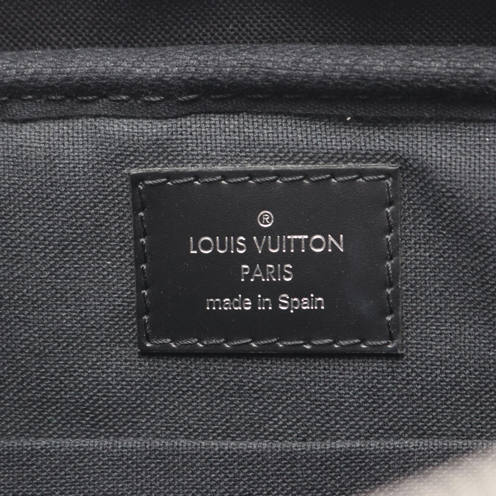アンブレール ダミエグラフィット ボディバッグ ウエストバッグ PVC レザー ブラック ルイヴィトン バッグ LOUIS VUITTON