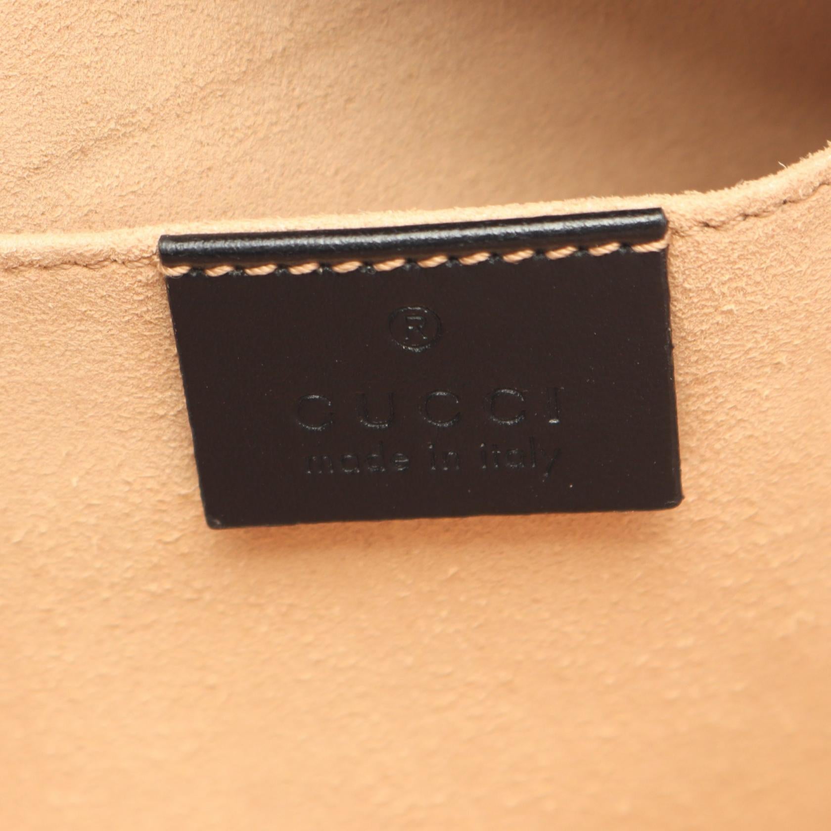 GGマーモント チェーンショルダーバッグ レザー ブラック グッチ バッグ GUCCI