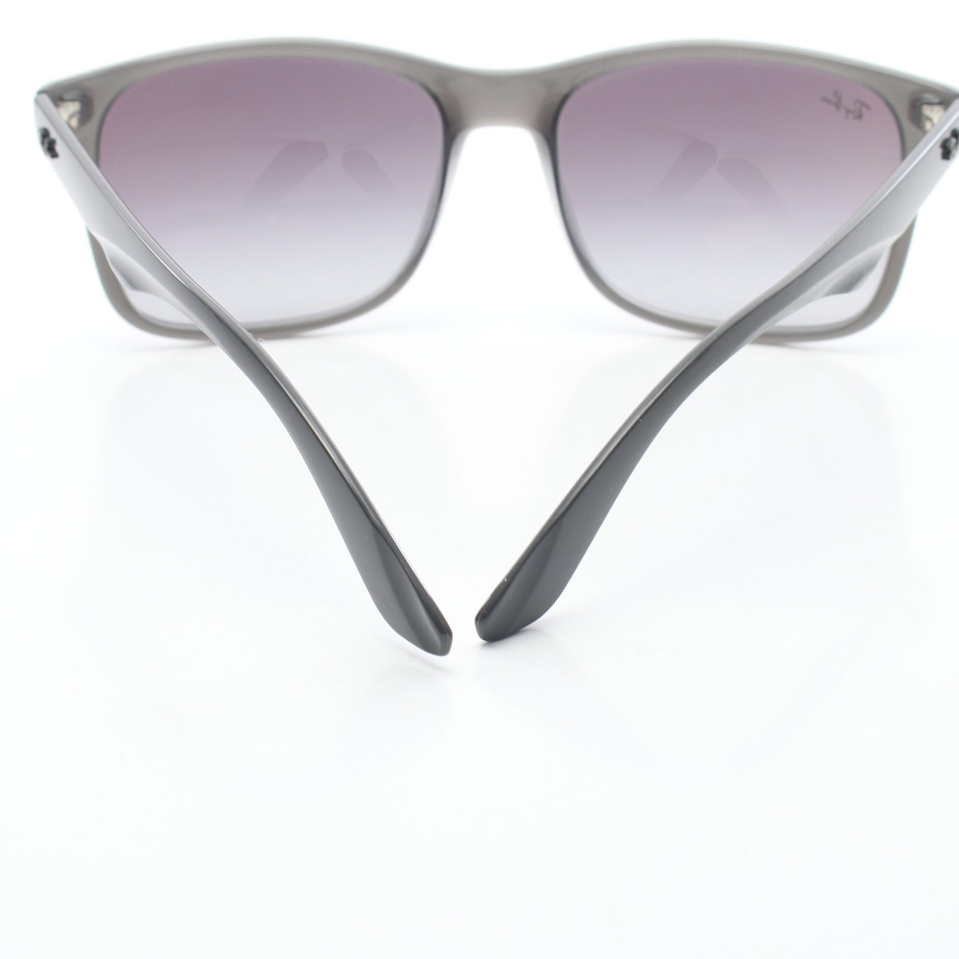 グラデーションレンズ サングラス ダークグレー レイバン 財布・小物 Ray-Ban