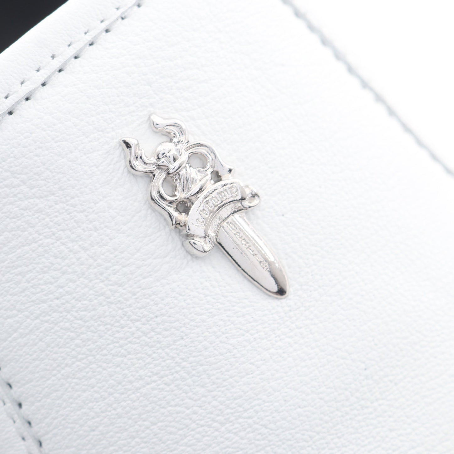 CHプラスパッチ ダガー スリッポン スニーカー レザー ホワイト クロムハーツ シューズ Chrome Hearts