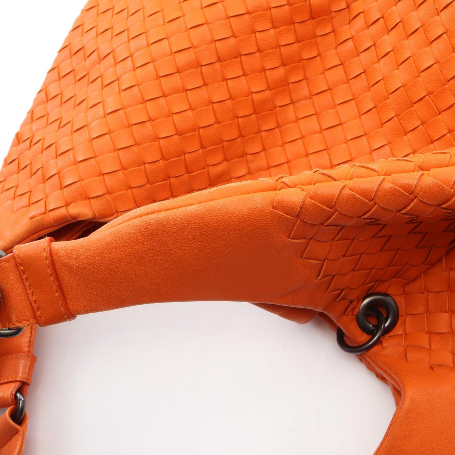 ミディアム カンパーナ イントレチャート ショルダーバッグ レザー オレンジ ボッテガヴェネタ バッグ BOTTEGA VENETA