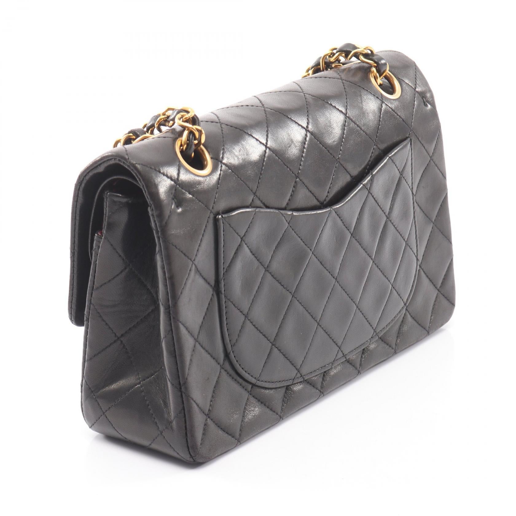 マトラッセ Wフラップ Wチェーンショルダーバッグ ラムスキン ブラック ゴールド金具 シャネル バッグ CHANEL