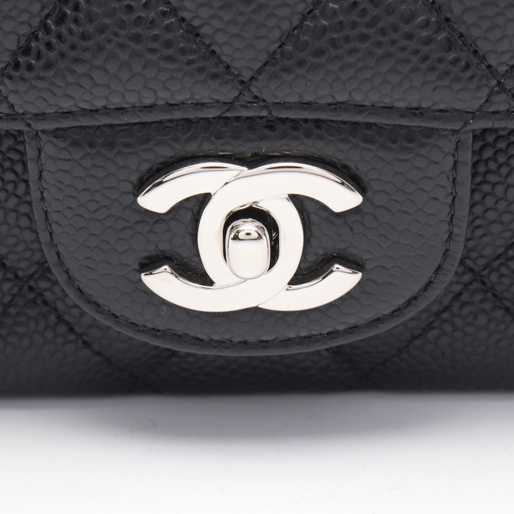 マトラッセ Wフラップ Wチェーンショルダーバッグ キャビアスキン ブラック シルバー金具 シャネル バッグ CHANEL