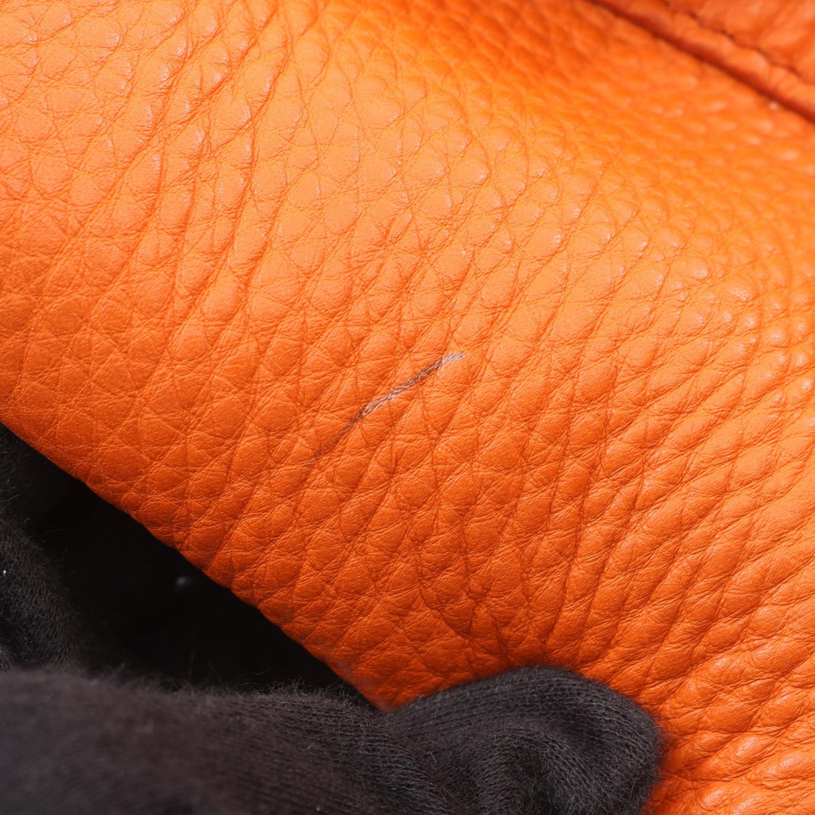 VITELLO PHENIX ワンショルダーバッグ レザー オレンジ ミュウミュウ バッグ miu miu