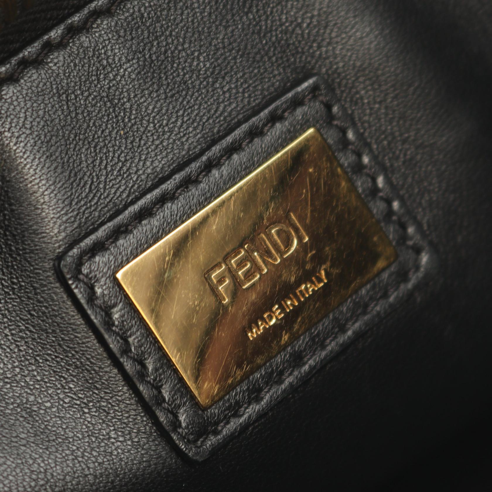 ピーカブー レギュラー 2WAY ハンドバッグ レザー ブラック フェンディ バッグ FENDI