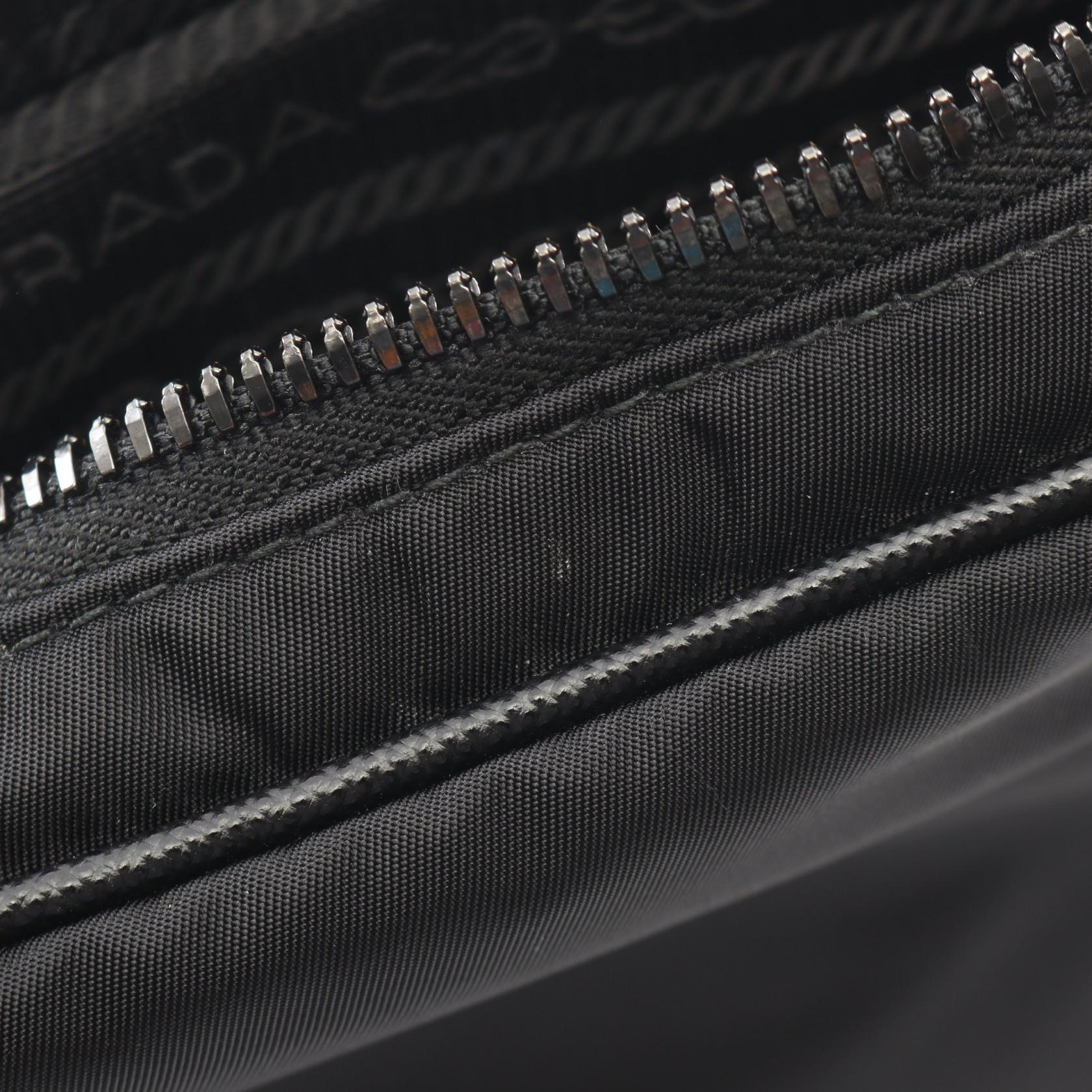 Re-Nylon ショルダーバッグ ナイロン サフィアーノレザー ブラック プラダ バッグ PRADA