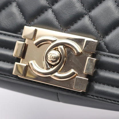 ボーイシャネル チェーンショルダーバッグ ラムスキン ダークネイビー ゴールド金具 シャネル バッグ CHANEL