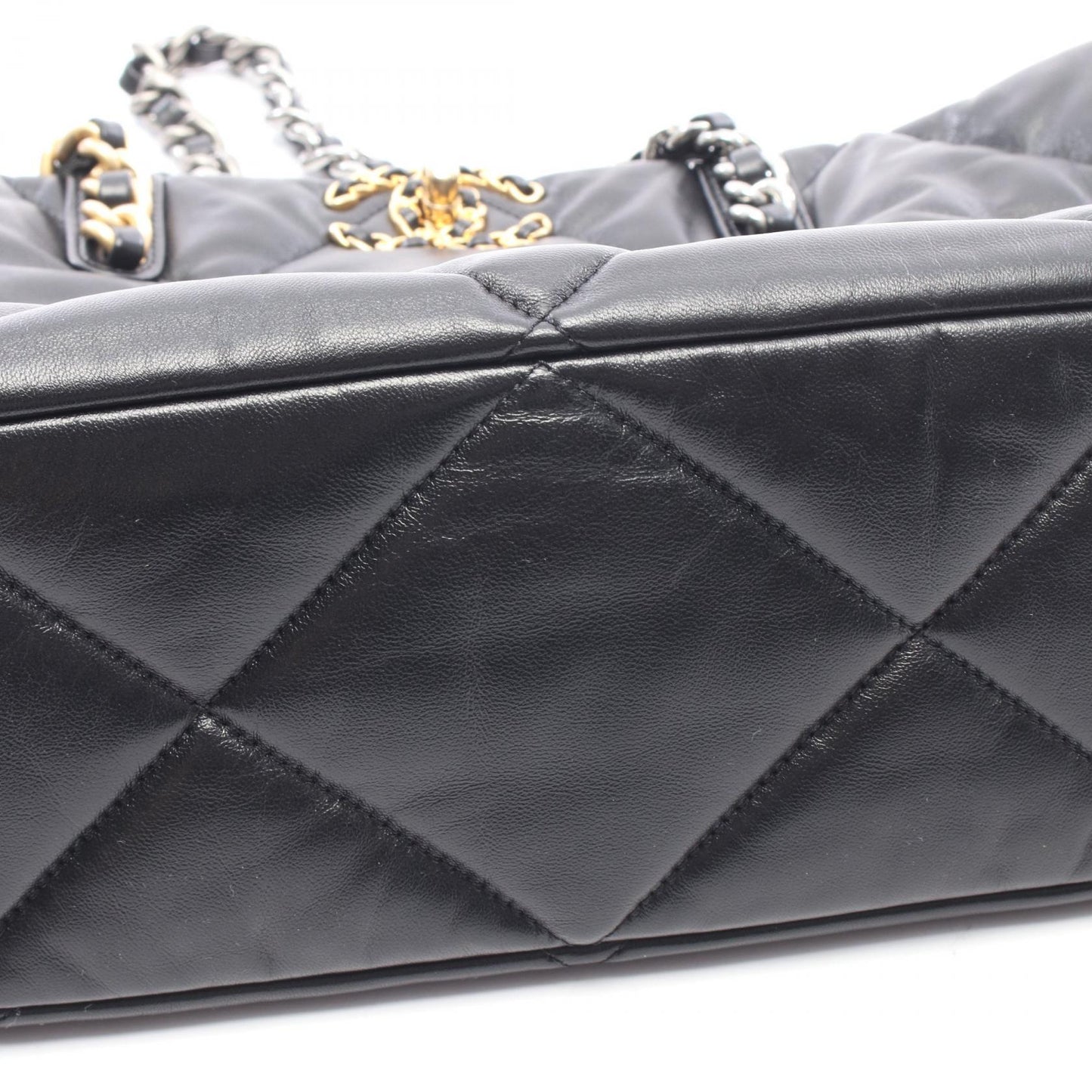 CHANEL19 マトラッセ チェーンショルダーバッグ チェーントートバッグ レザー ブラック コンビ金具 シャネル バッグ CHANEL