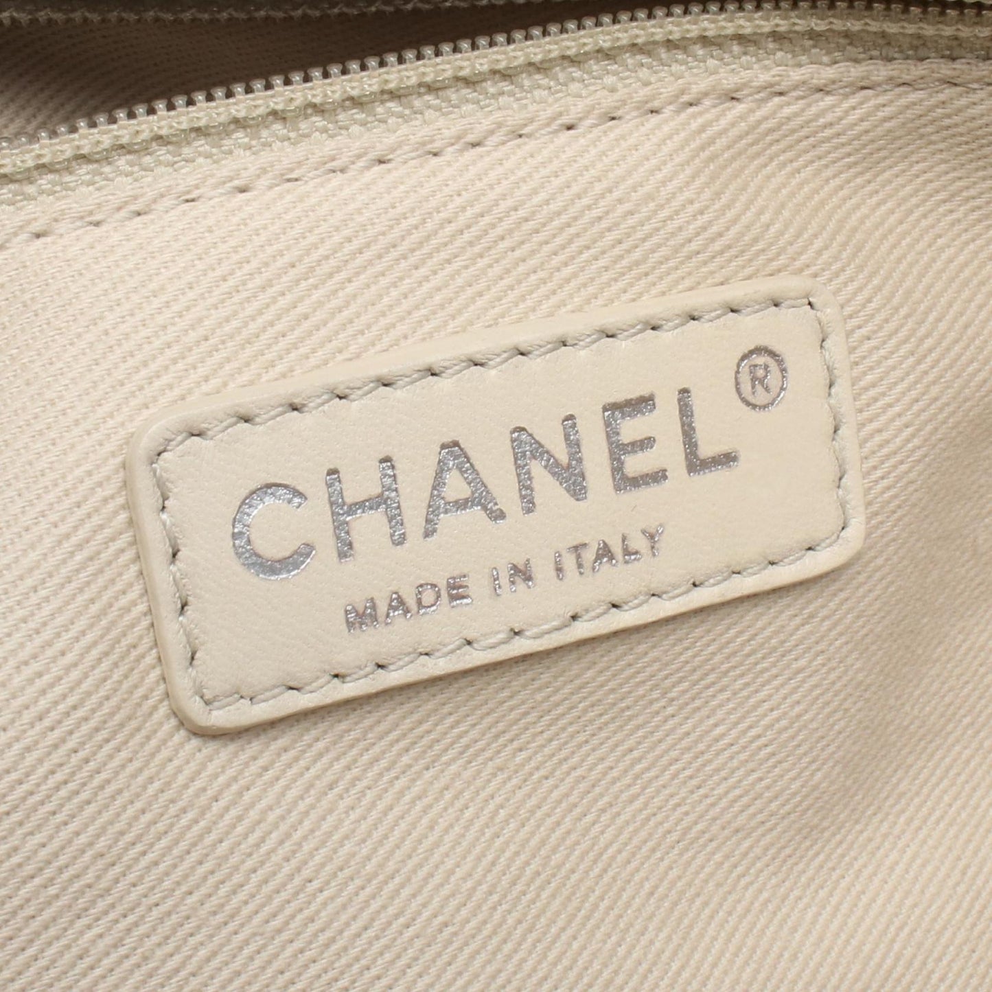 マトラッセ チェーンショルダーバッグ チェーントートバッグ キャビアスキン ブルー シルバー金具 シャネル バッグ CHANEL
