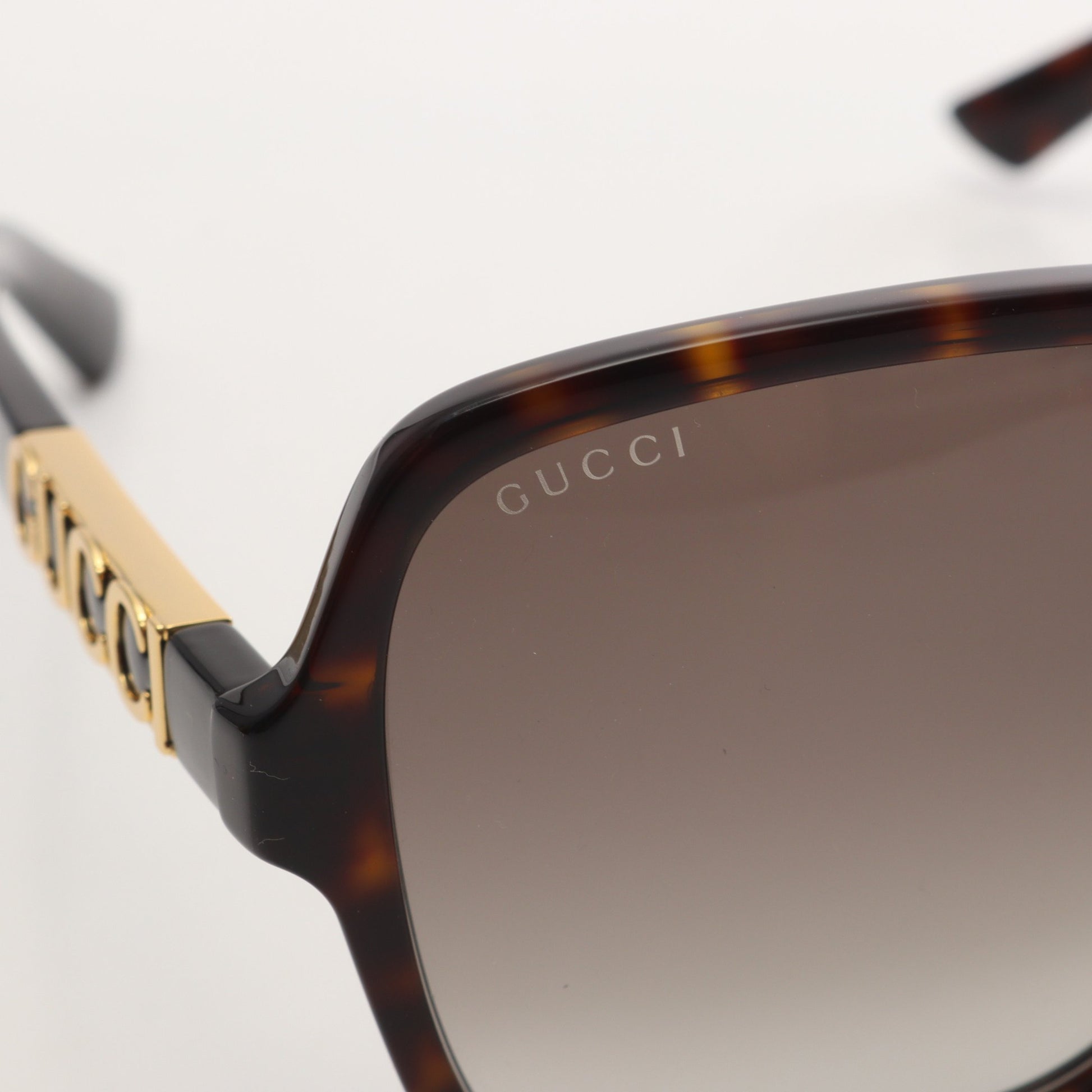 サングラス ダークブラウン グッチ 財布・小物 GUCCI