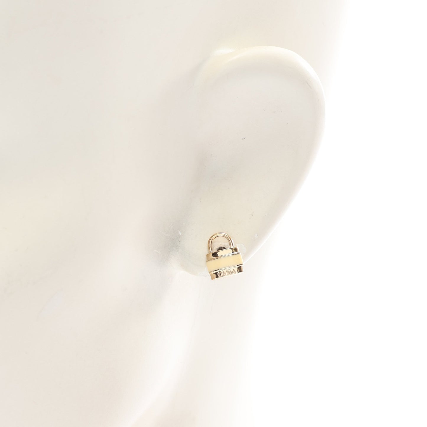 パドロックモチーフ ピアス GP ゴールド アイボリー クロエ