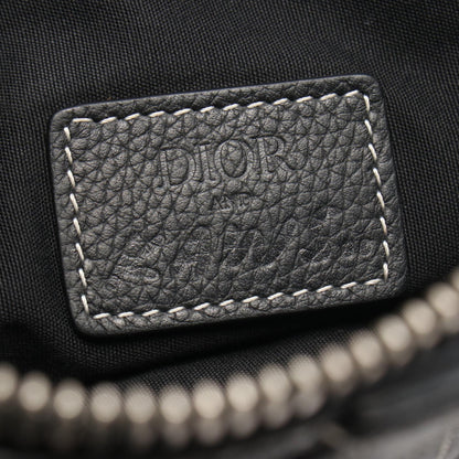DIOR × kaws SADDLE サドル ボディバッグ レザー ブラック ホワイト イエロー ディオール バッグ DIOR