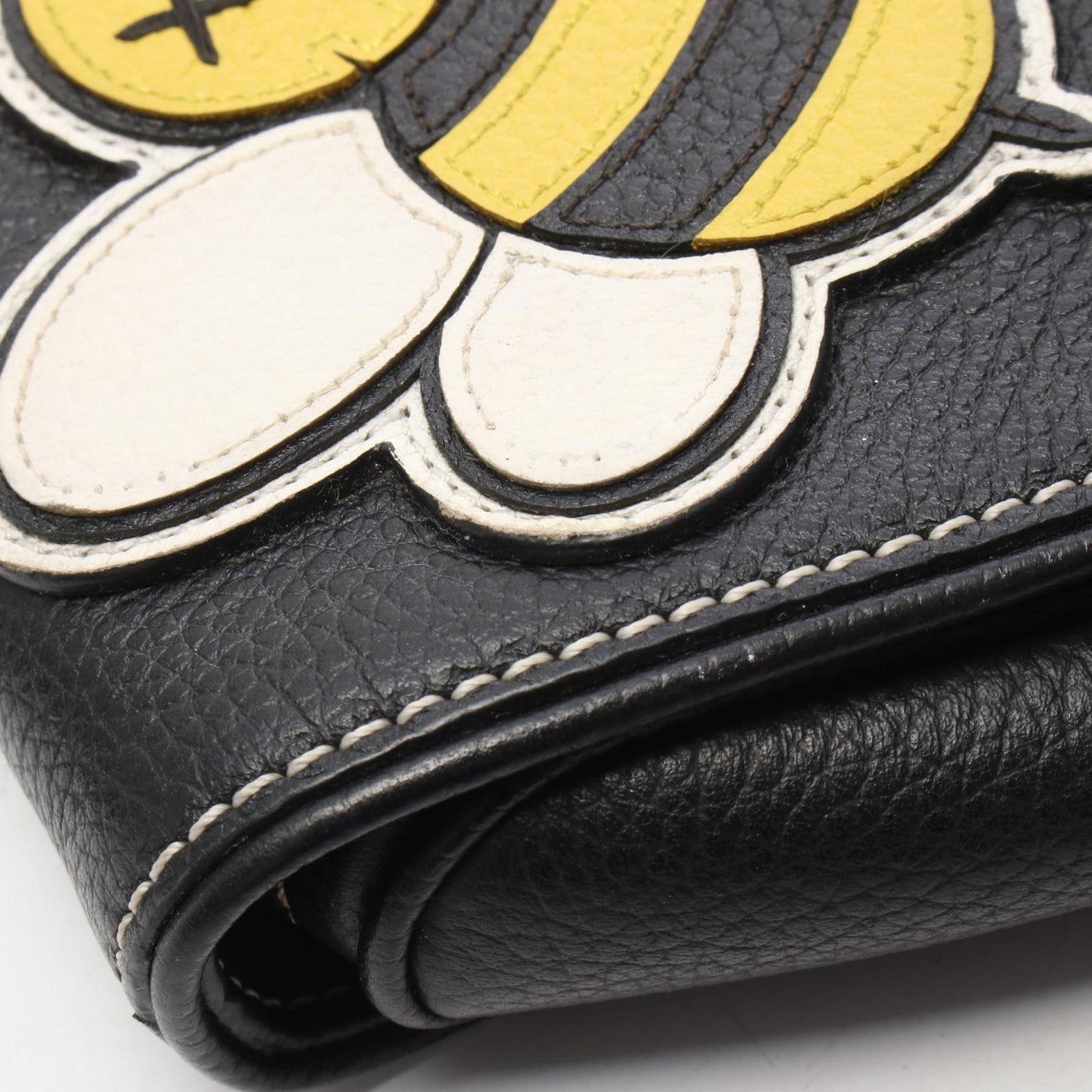 DIOR × kaws SADDLE サドル ボディバッグ レザー ブラック ホワイト イエロー ディオール バッグ DIOR
