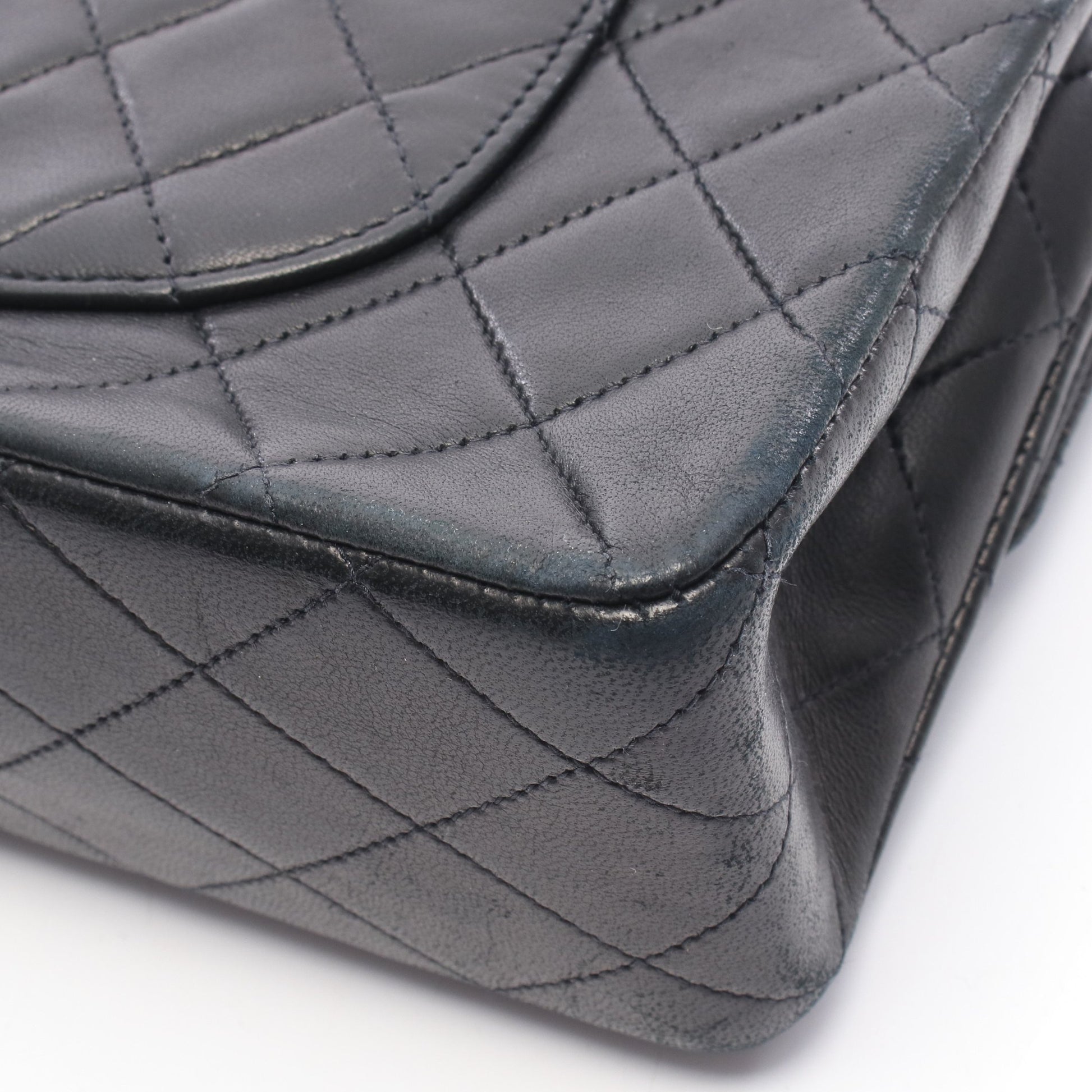 マトラッセ Wフラップ Wチェーンショルダーバッグ ラムスキン ブラック ゴールド金具 シャネル バッグ CHANEL