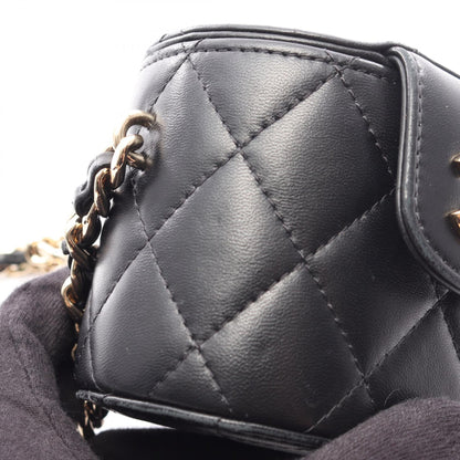 マトラッセ ミニバニティ チェーンショルダーバッグ ラムスキン ブラック ゴールド金具 シャネル バッグ CHANEL