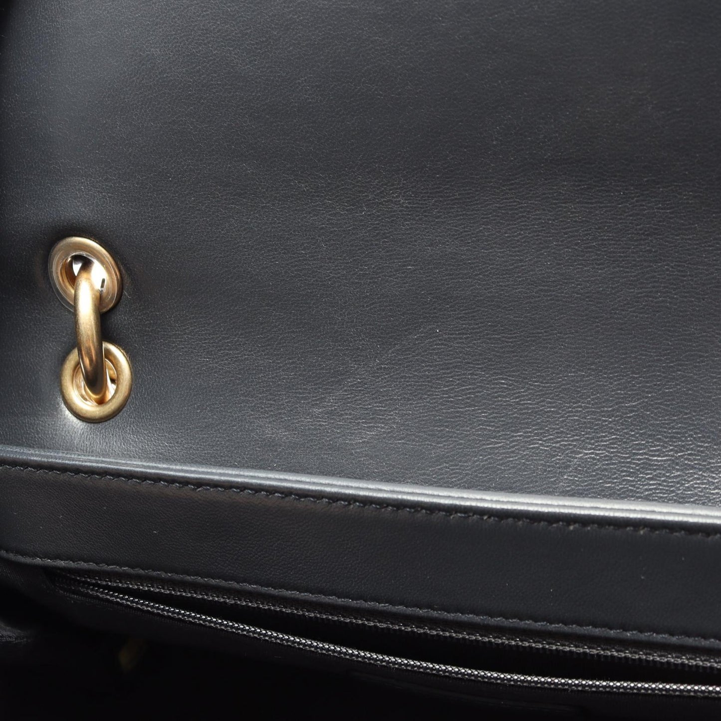 トップハンドル Vステッチ 2WAY チェーンショルダーバッグ ラムスキン ネイビー ゴールド金具 シャネル バッグ CHANEL