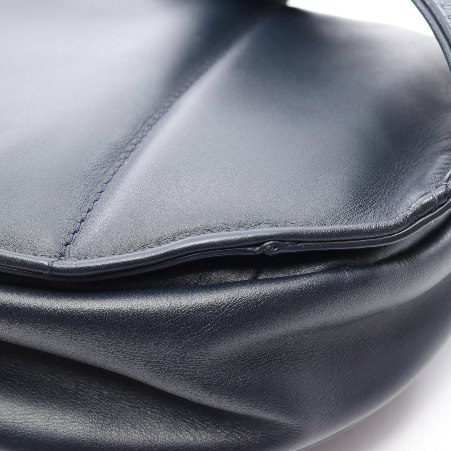 イントレチャート ウエストバッグ レザー ネイビー ボッテガヴェネタ バッグ BOTTEGA VENETA