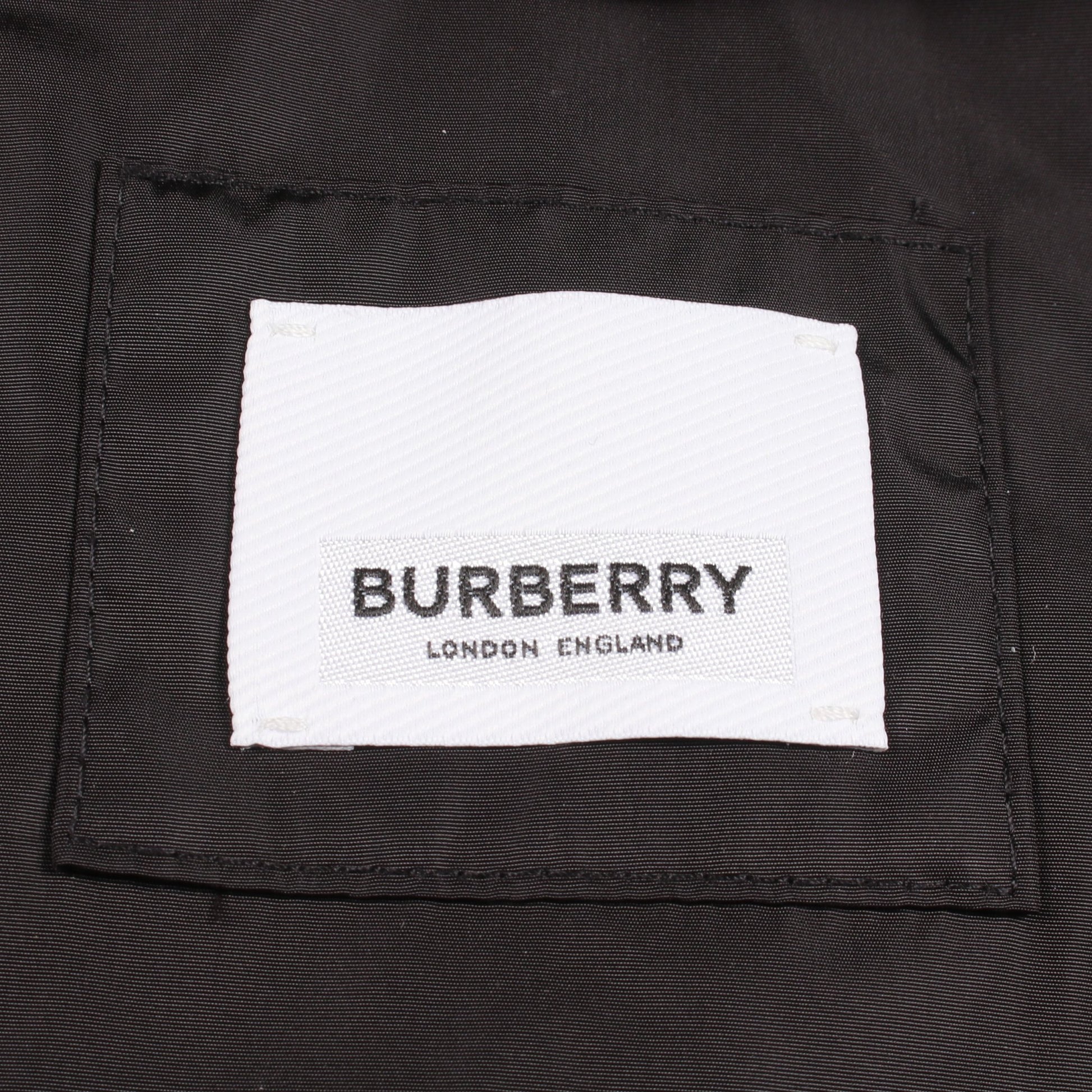 ロゴ マウンテンパーカー ナイロン ブラック バーバリーロンドン アウター BURBERRY LONDON