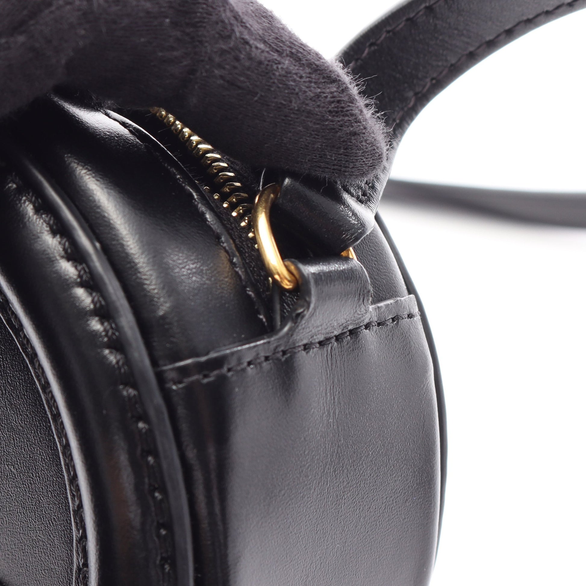 トリオンフ オバールパース キュイル ショルダーバッグ レザー ブラック セリーヌ バッグ CELINE