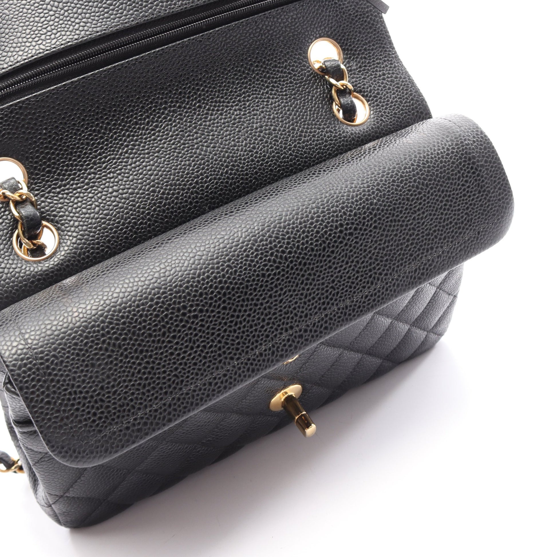 マトラッセ Wフラップ Wチェーンショルダーバッグ キャビアスキン ブラック ゴールド金具 シャネル バッグ CHANEL