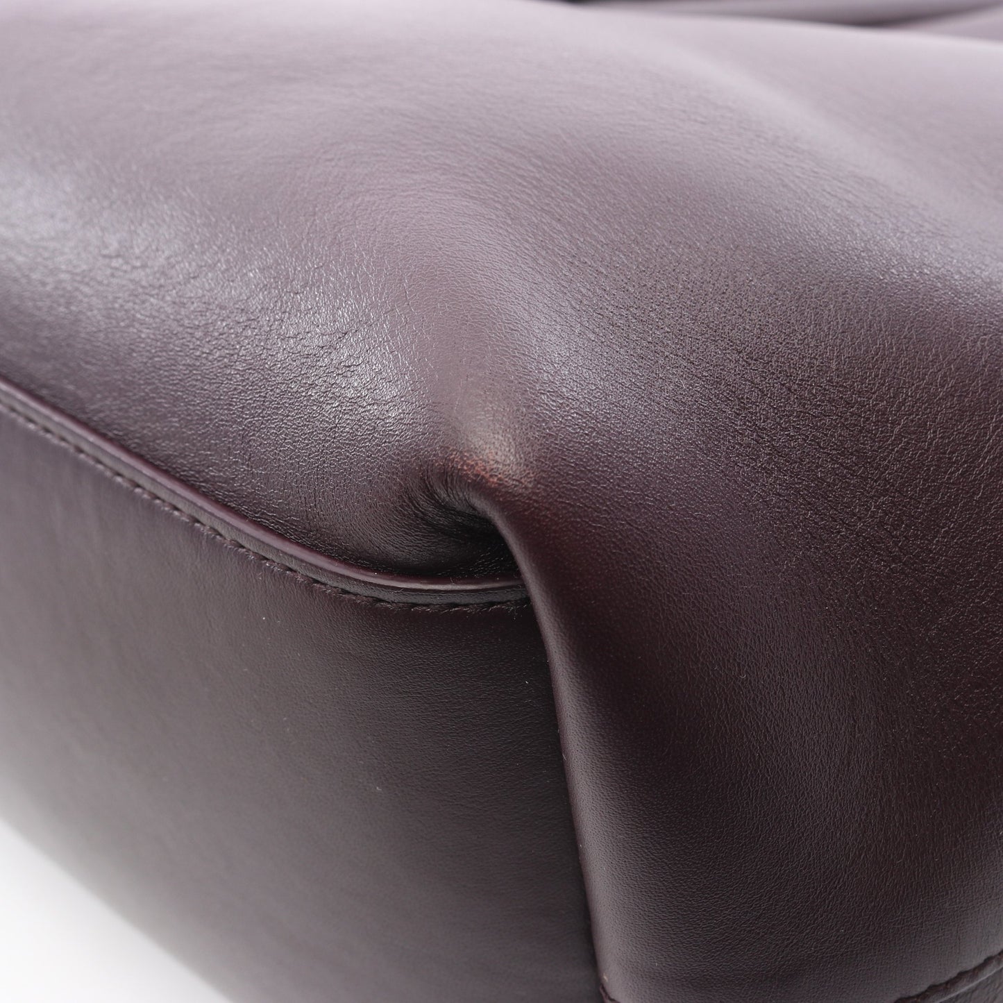 ポイント ミディアム 2WAY ショルダーバッグ レザー ダークパープル ボッテガヴェネタ バッグ BOTTEGA VENETA