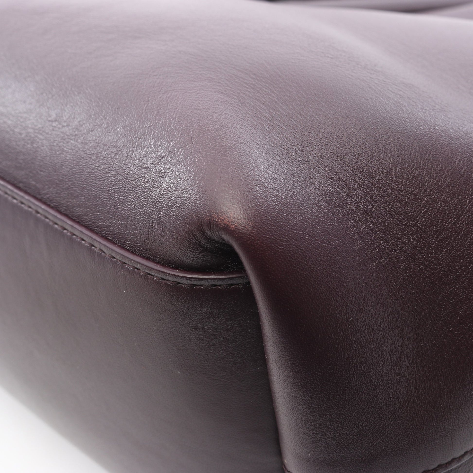 ポイント ミディアム 2WAY ショルダーバッグ レザー ダークパープル ボッテガヴェネタ バッグ BOTTEGA VENETA