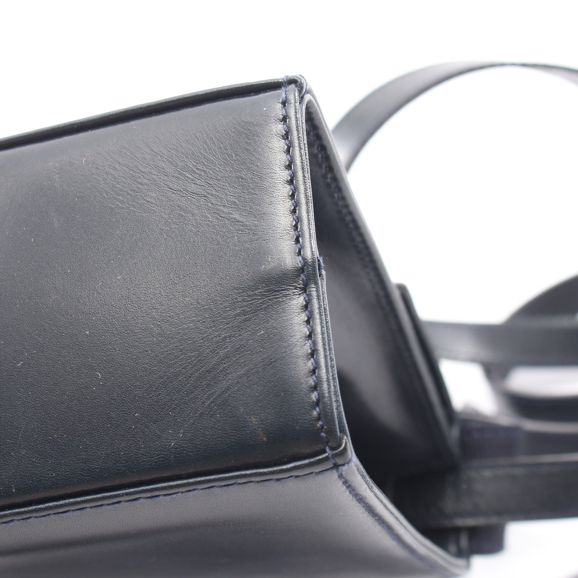 ヴァラリボン 2WAY ハンドバッグ レザー ダークネイビー サルヴァトーレフェラガモ バッグ Salvatore Ferragamo