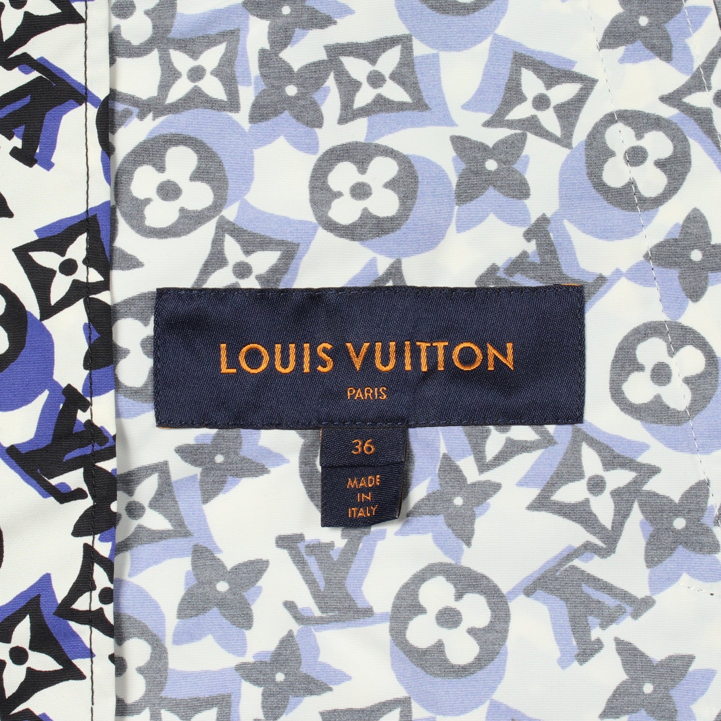 モノグラム フード付き ウインドブレーカー ジャケット ナイロン ホワイト ブルー ブラック ルイヴィトン アウター LOUIS VUITTON