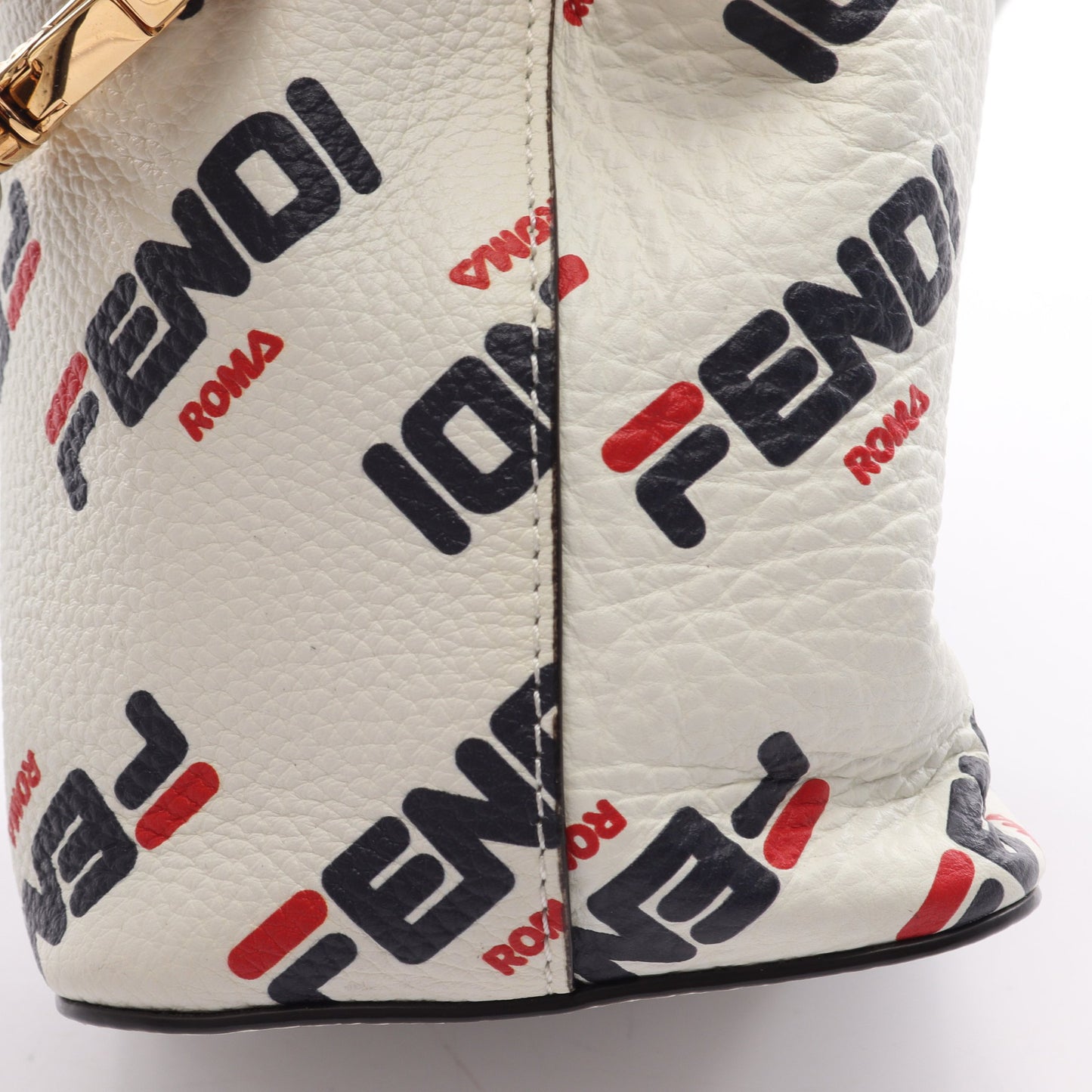 FENDI × FILA ミニ モントレゾール 2WAY ハンドバッグ レザー オフホワイト ネイビー レッド フェンディ バッグ FENDI