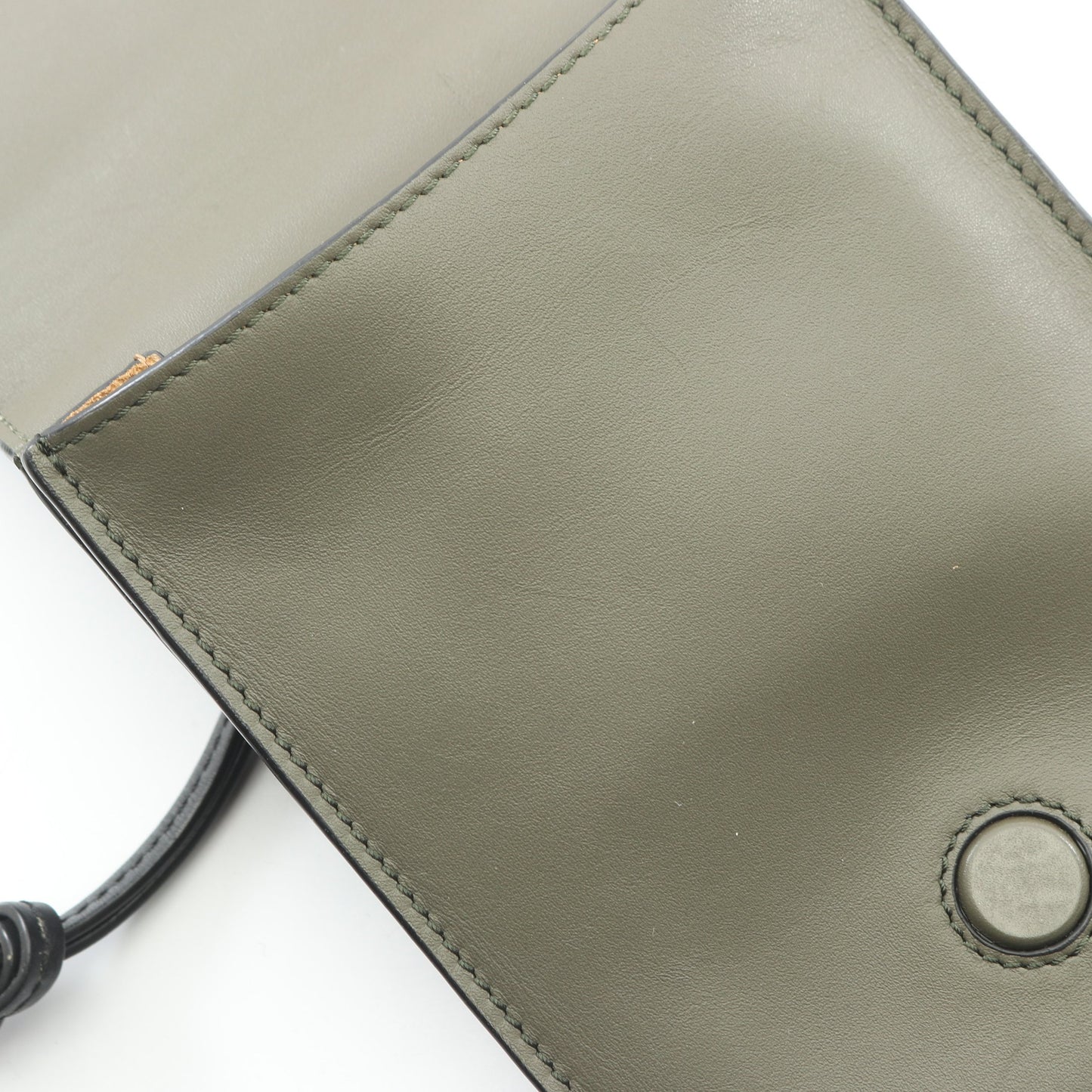 GUSSET FLAT CROSSBODY ガセット フラット クロスボディバッグ ショルダーバッグ レザー カーキグリーン ブラック ロエベ バッグ LOEWE