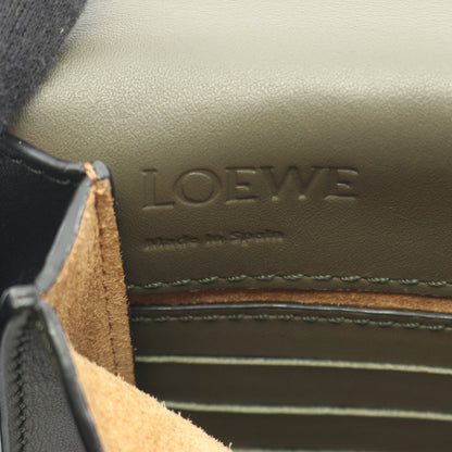 GUSSET FLAT CROSSBODY ガセット フラット クロスボディバッグ ショルダーバッグ レザー カーキグリーン ブラック ロエベ バッグ LOEWE