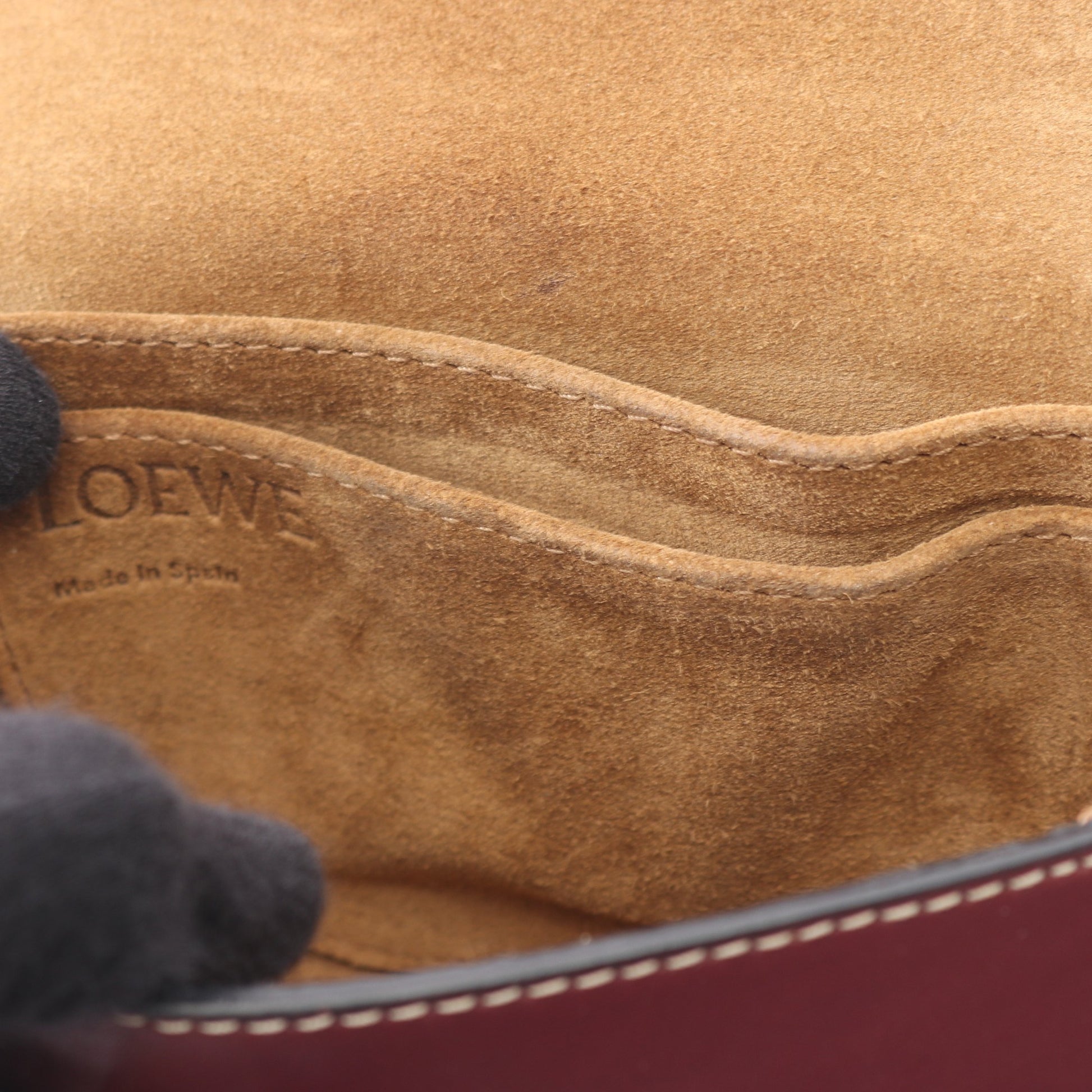 ゲートバッグ ミニ ショルダーバッグ レザー バーガンディ ロエベ バッグ LOEWE