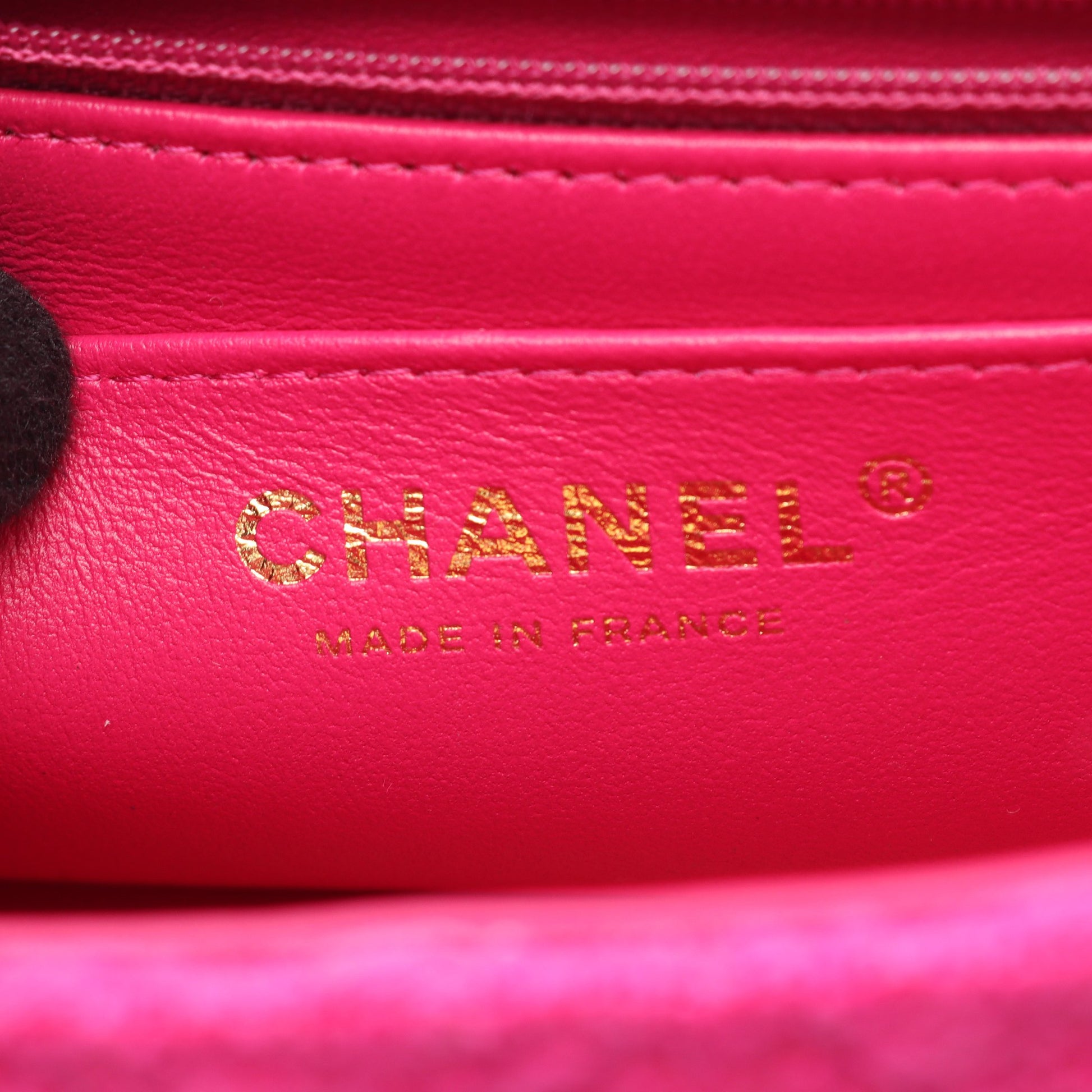 ミニマトラッセ20 チェーンショルダーバッグ ツイード レザー ピンクパープル ゴールド金具 シャネル バッグ CHANEL