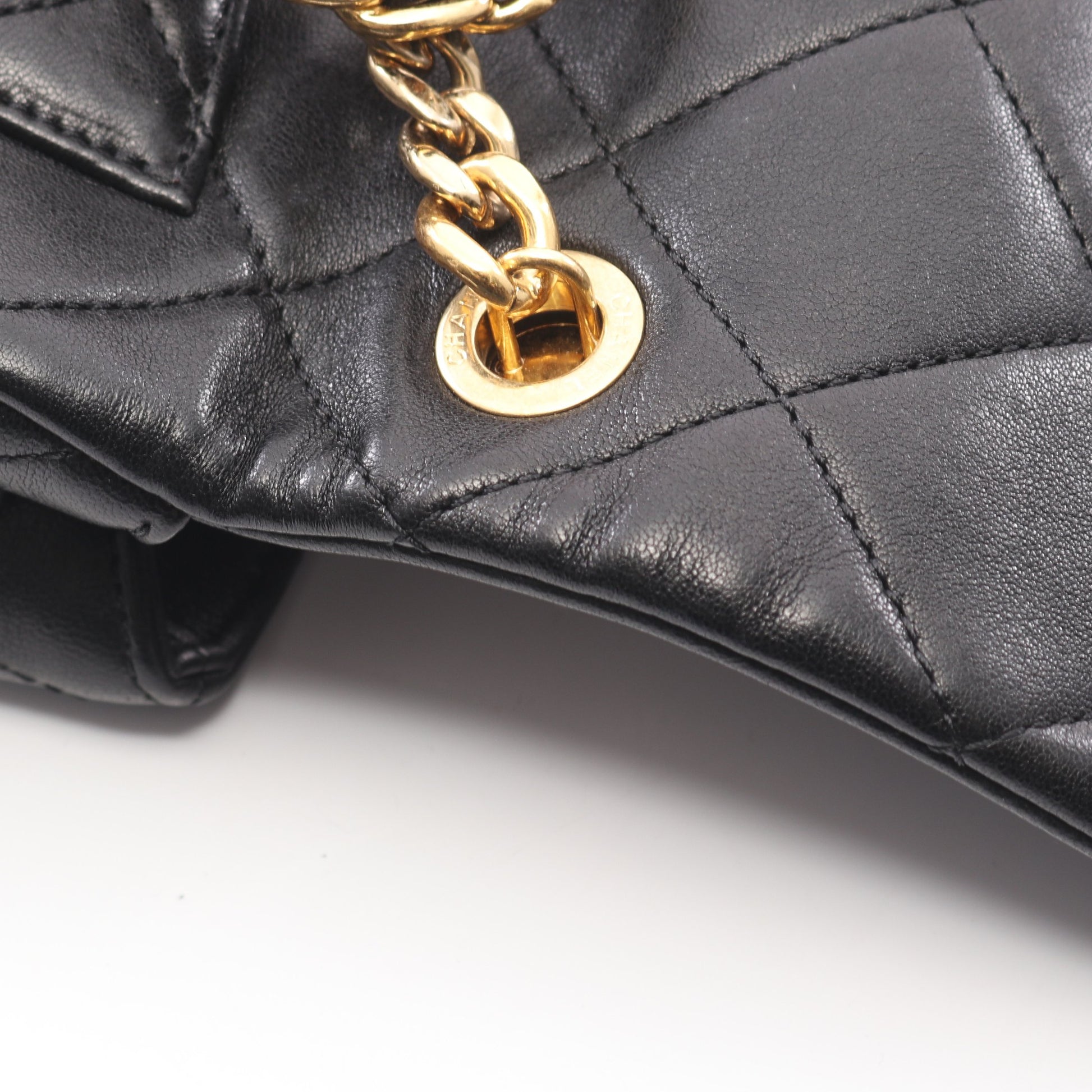 ミニマトラッセ トップハンドル 2WAY チェーンショルダーバッグ ラムスキン ブラック ゴールド金具 シャネル バッグ CHANEL