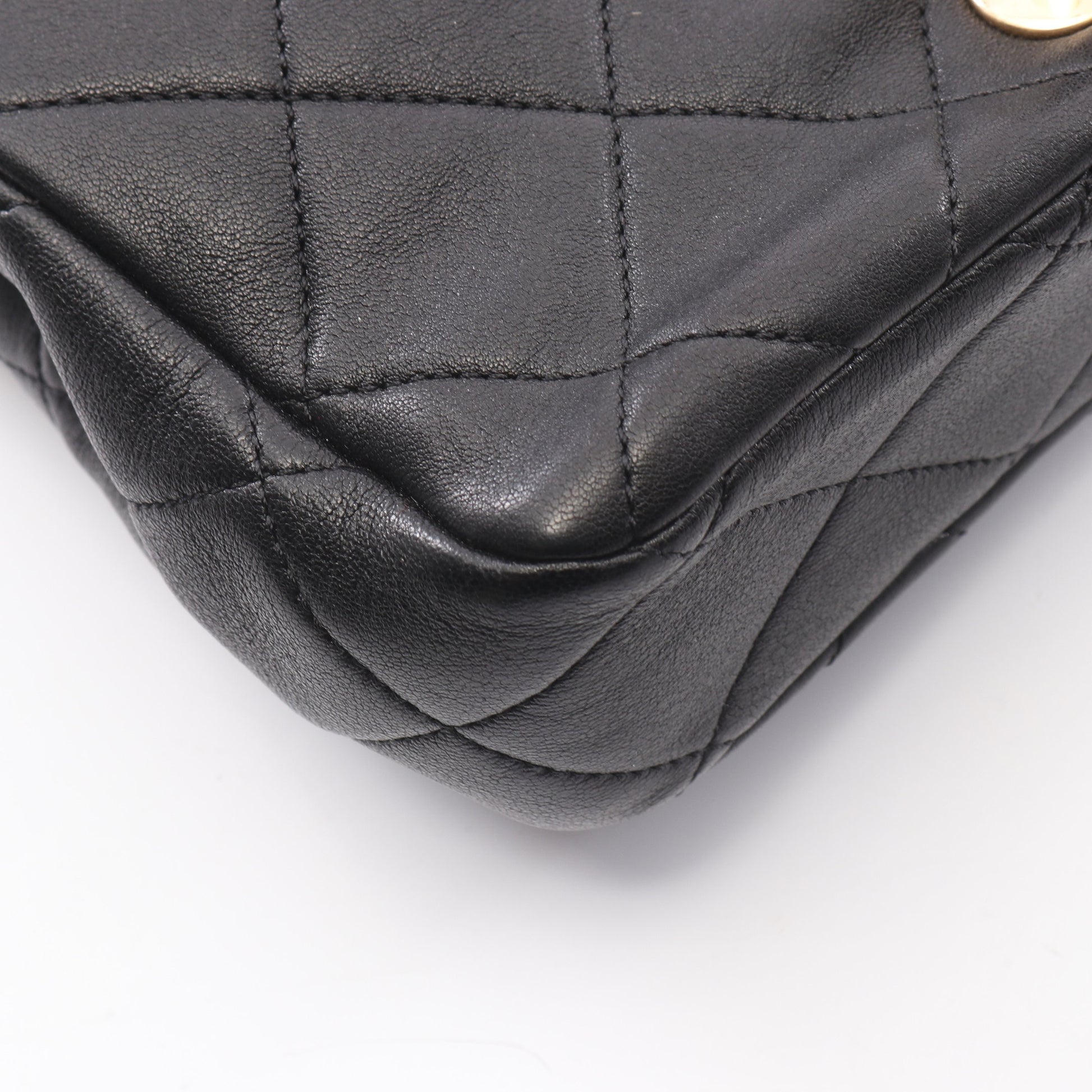 ミニマトラッセ トップハンドル 2WAY チェーンショルダーバッグ ラムスキン ブラック ゴールド金具 シャネル バッグ CHANEL