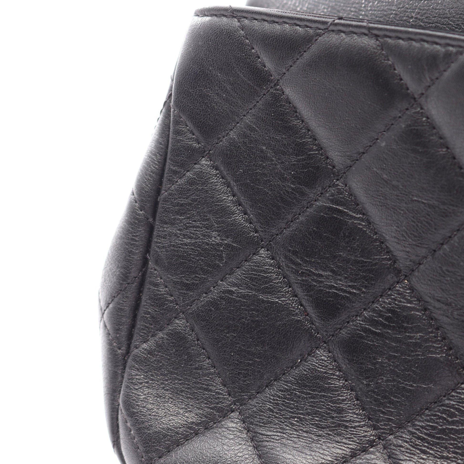 マトラッセ チェーンショルダーバッグ レザー ブラック ゴールド金具 シャネル バッグ CHANEL