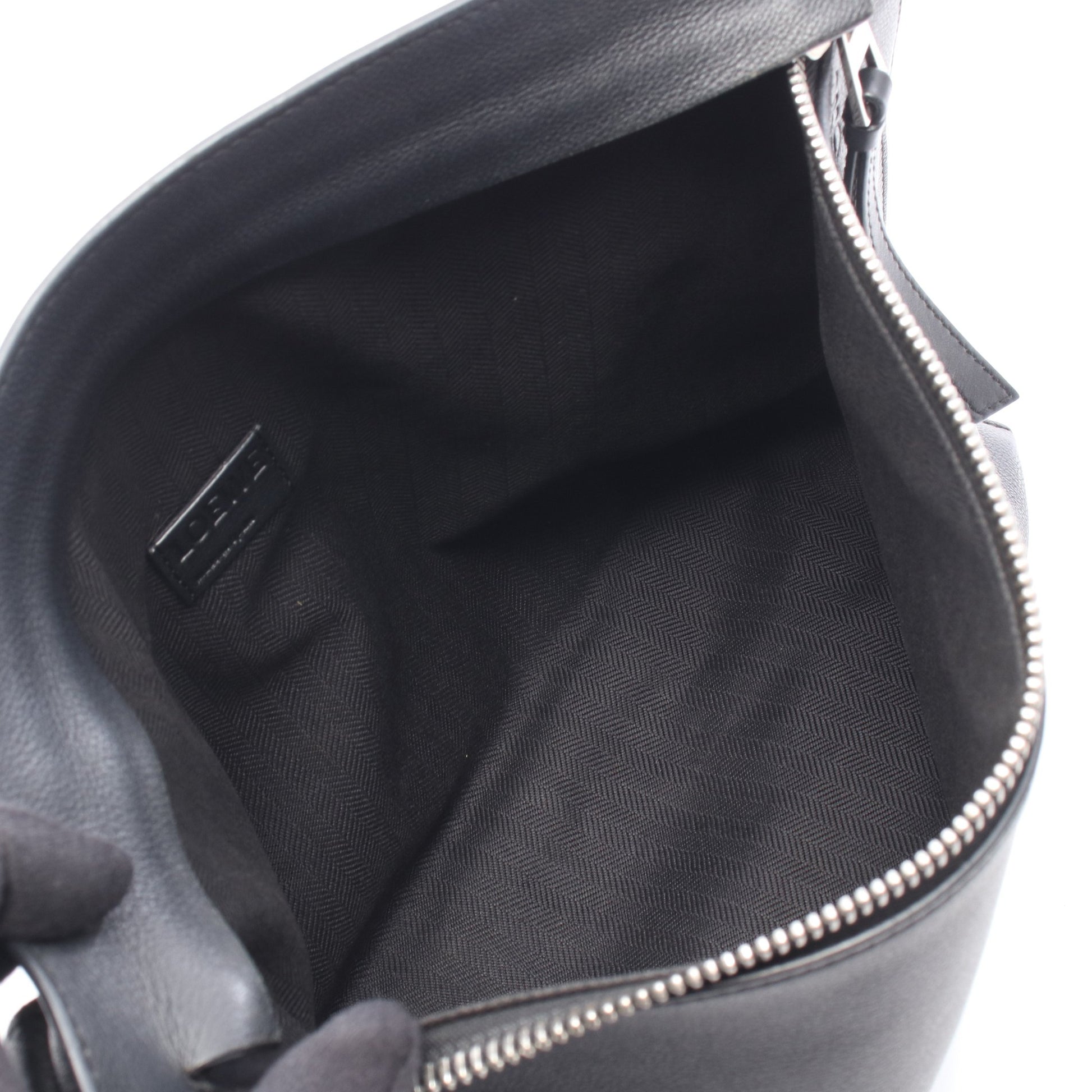 T MESSENGER メッセンジャー ショルダーバッグ レザー ブラック ロエベ バッグ LOEWE