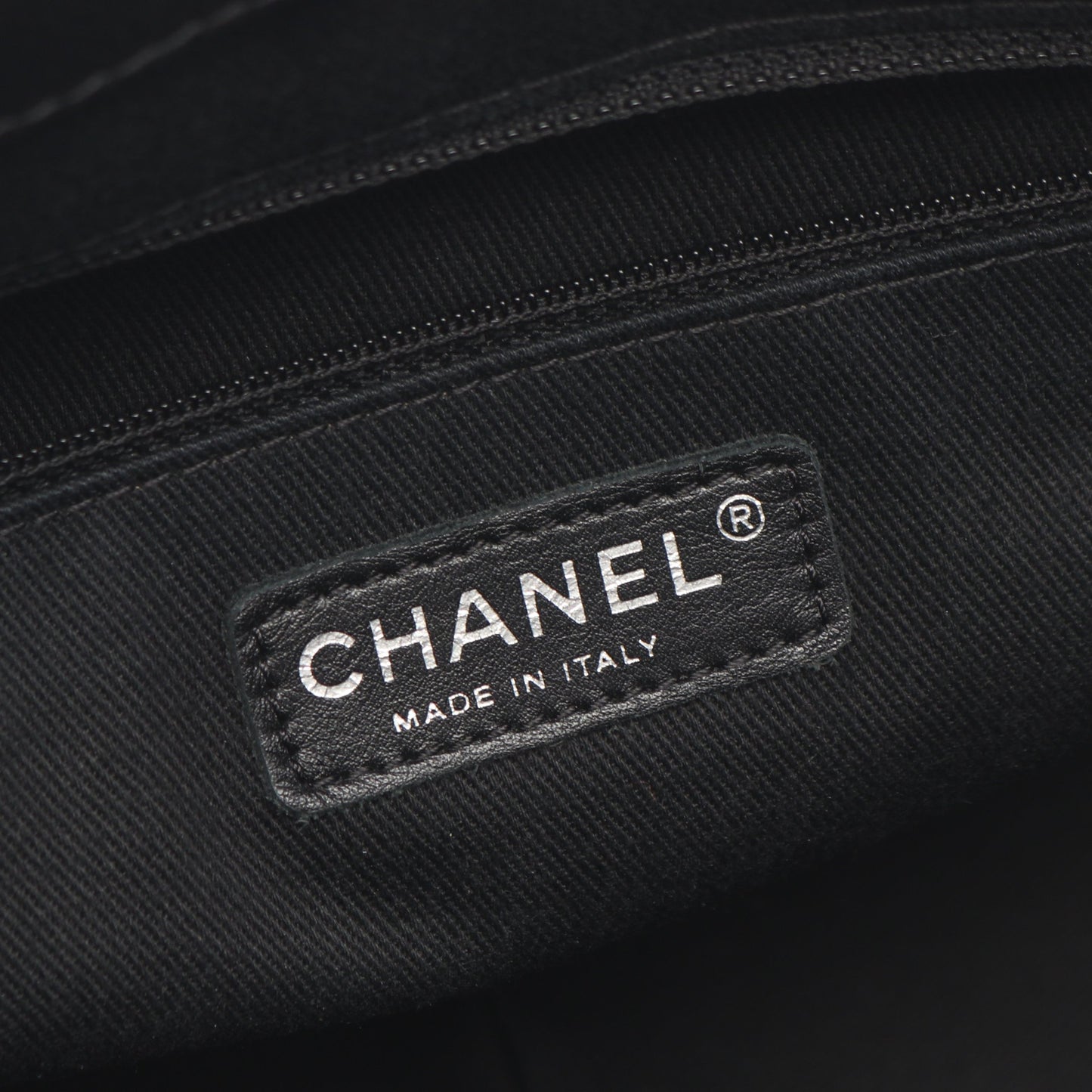 マトラッセ チェーンショルダーバッグ チェーントートバッグ キャビアスキン ブラック シルバー金具 シャネル バッグ CHANEL