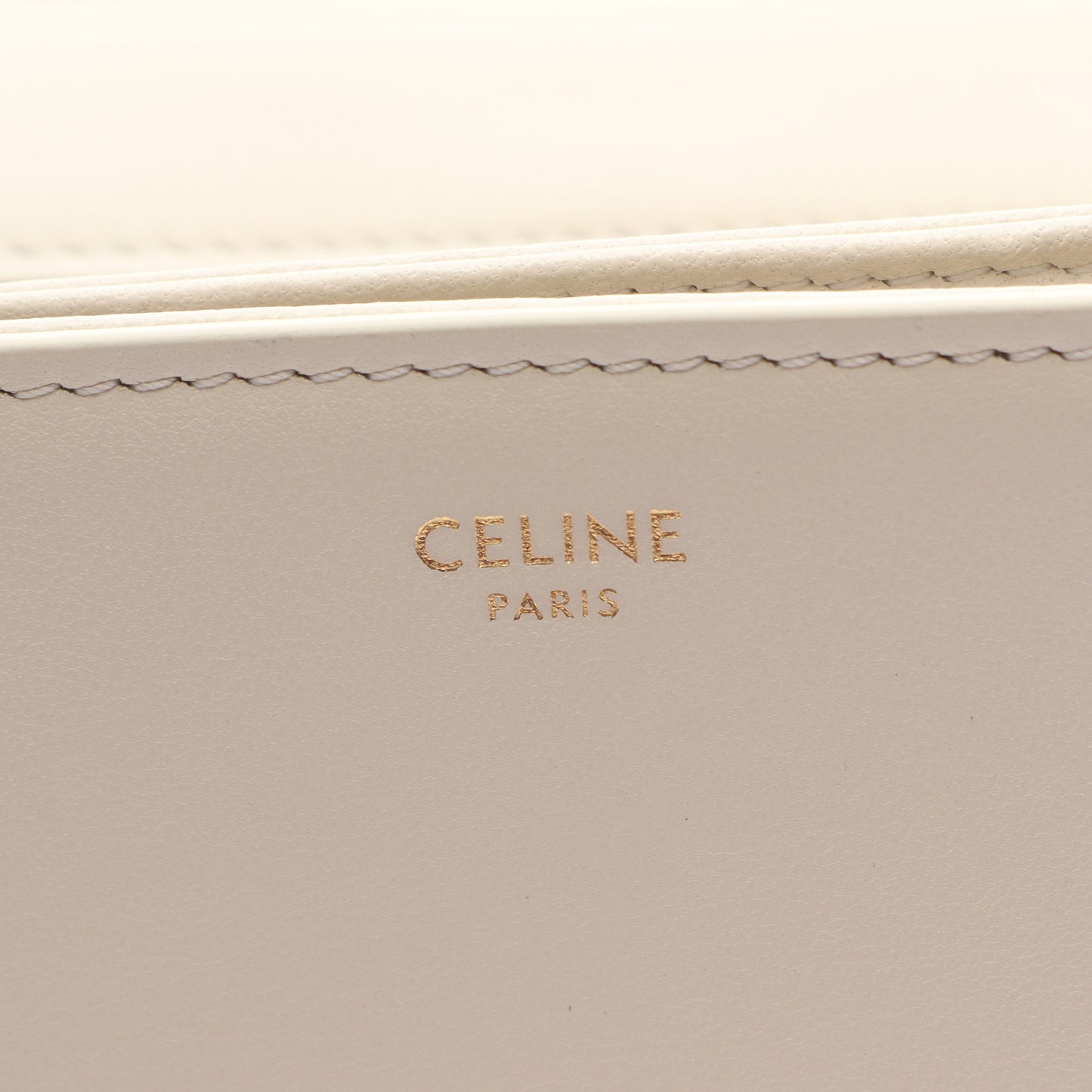 Medium Tabou ショルダーバッグ レザー オフホワイト セリーヌ バッグ CELINE
